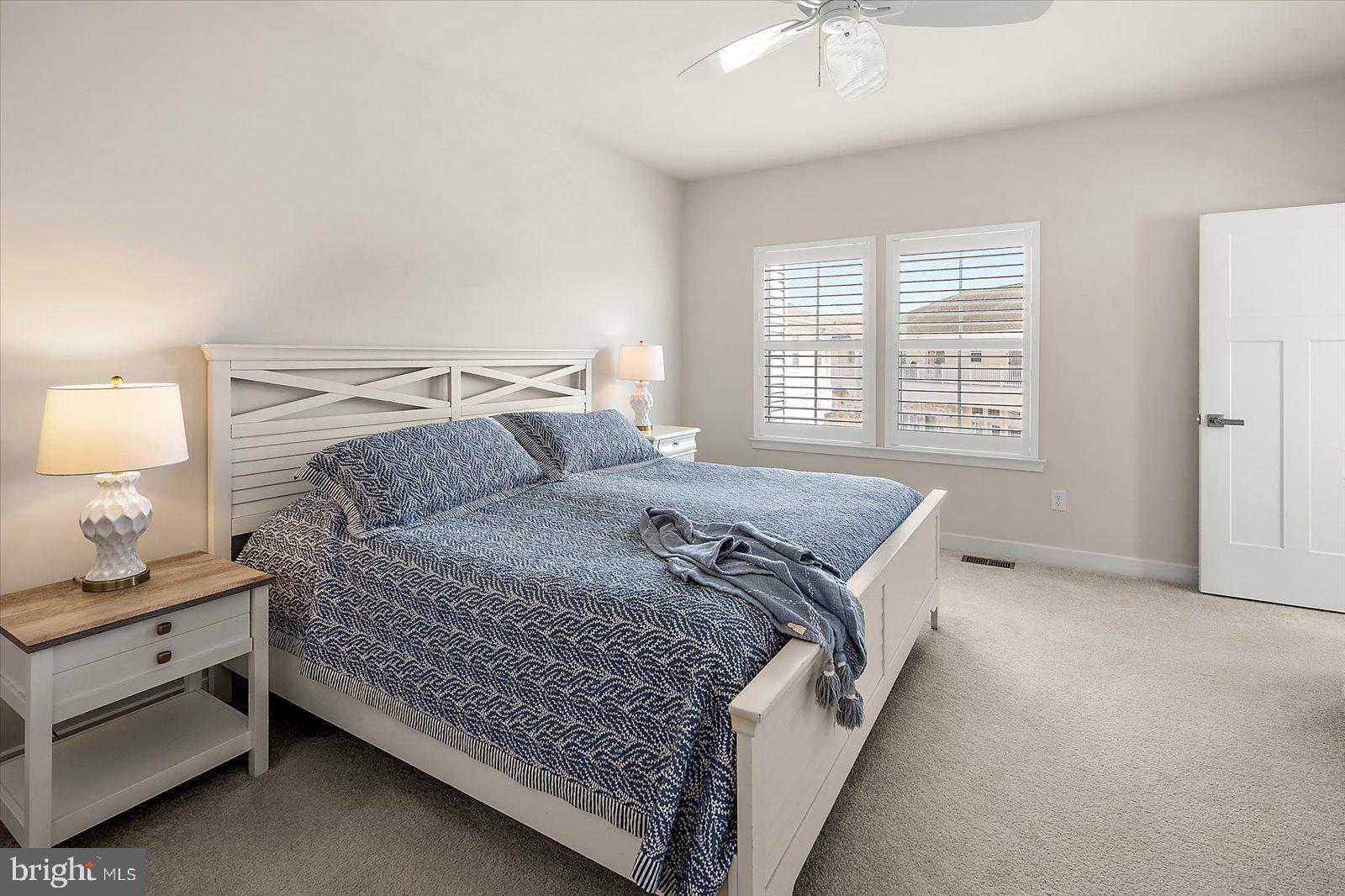 BAYSIDE - Residential