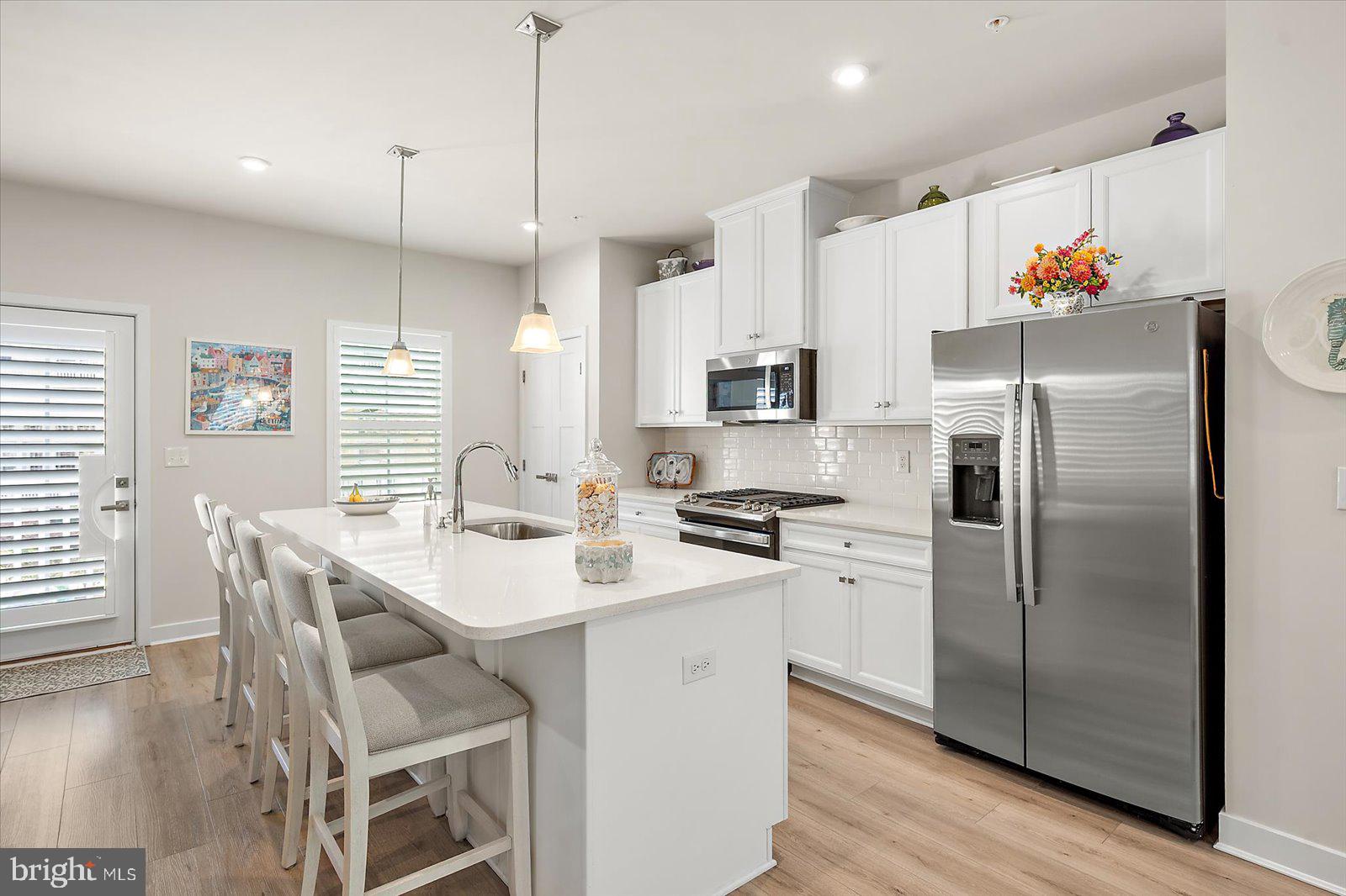 BAYSIDE - Residential