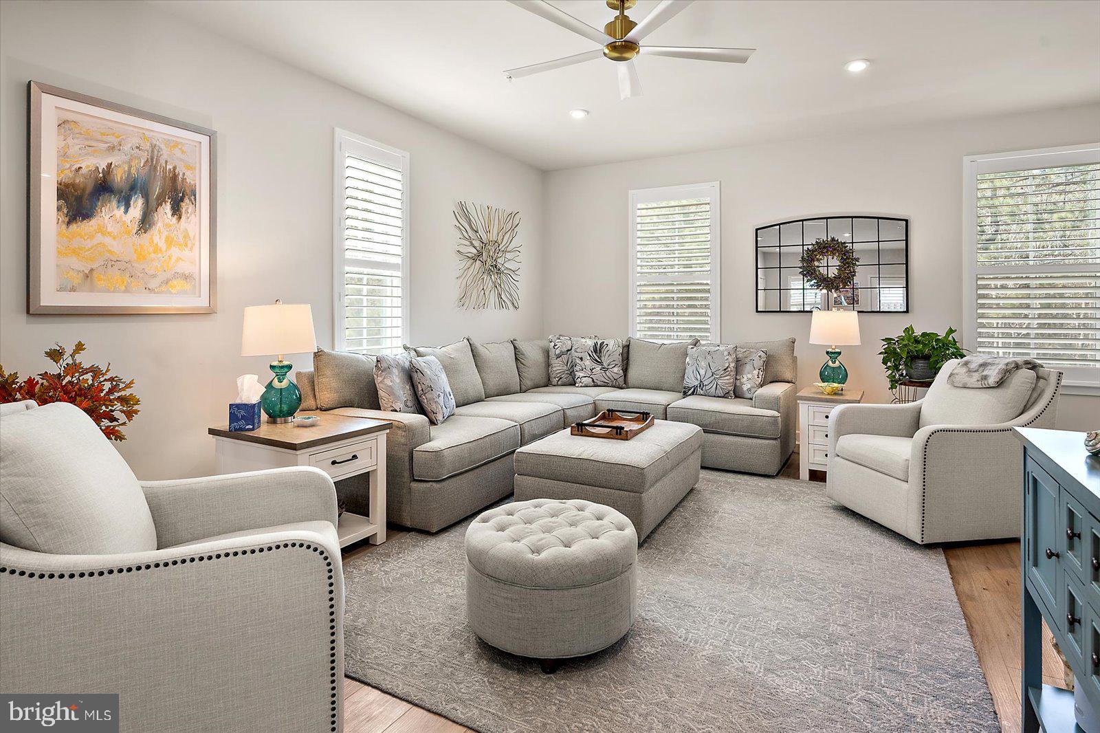 BAYSIDE - Residential