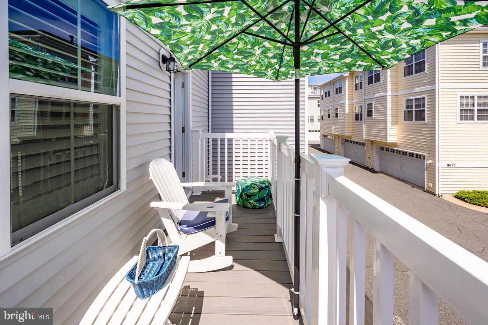 BAYSIDE - Residential