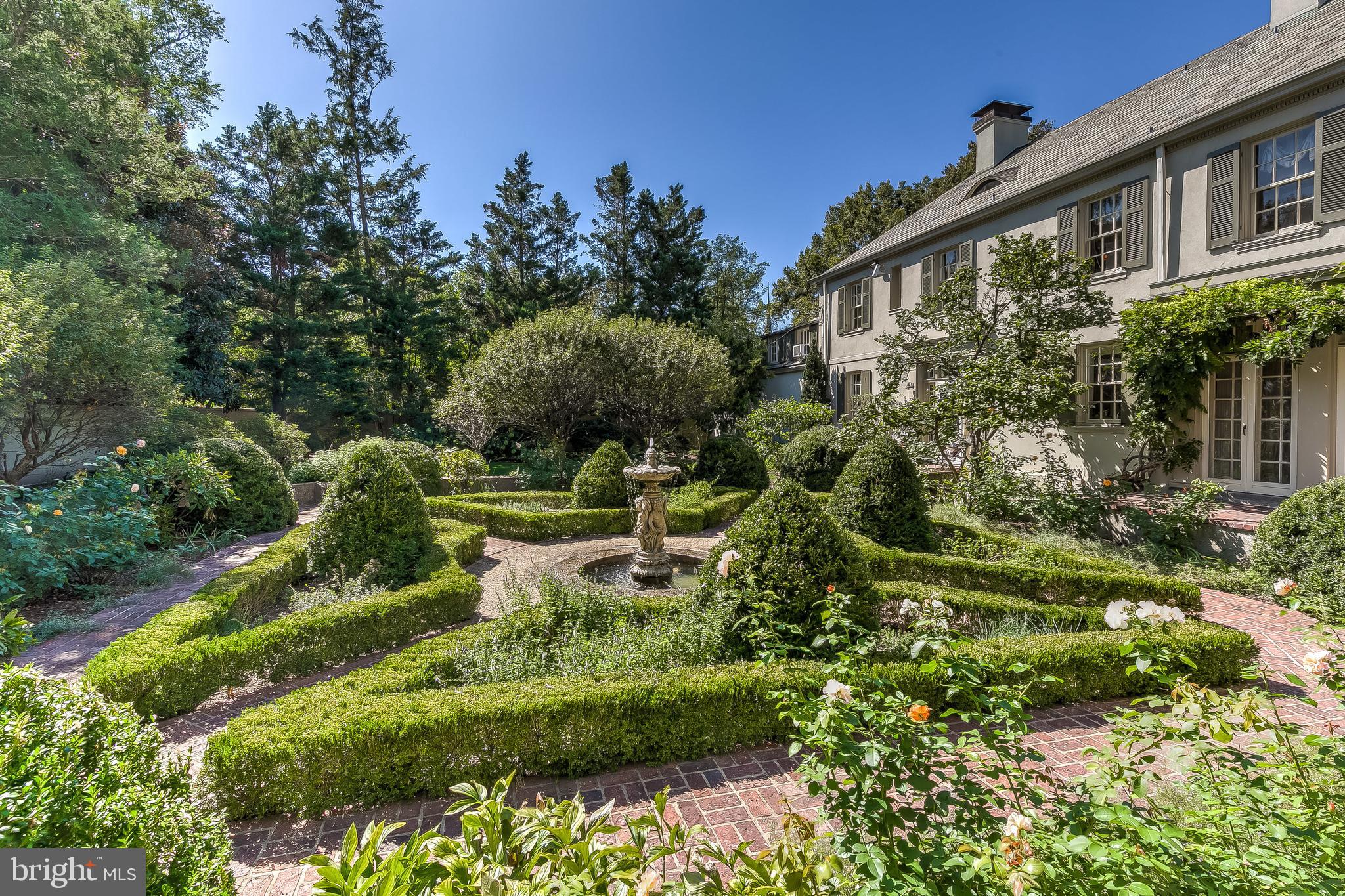 GUILFORD - Residential