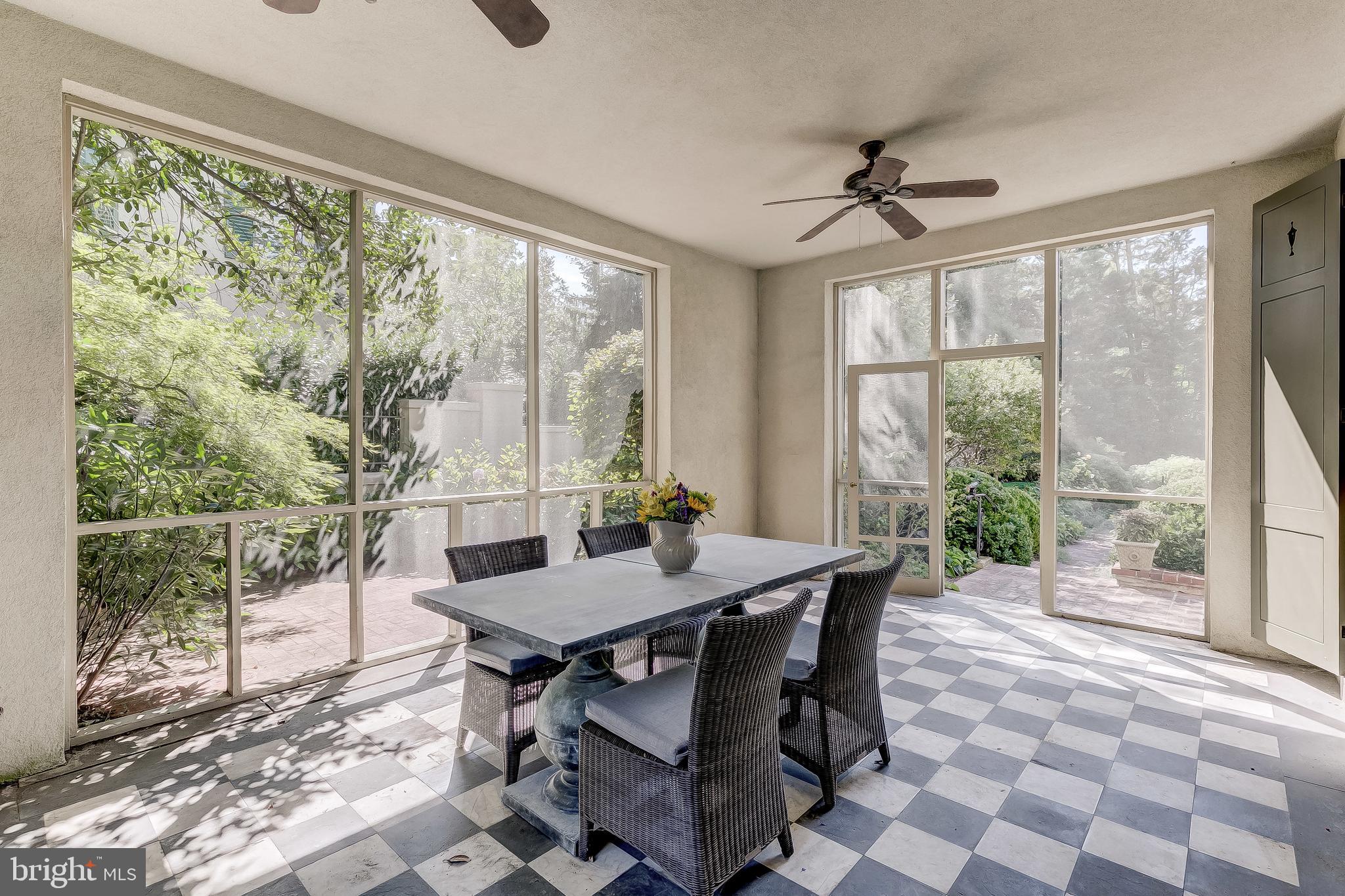 GUILFORD - Residential