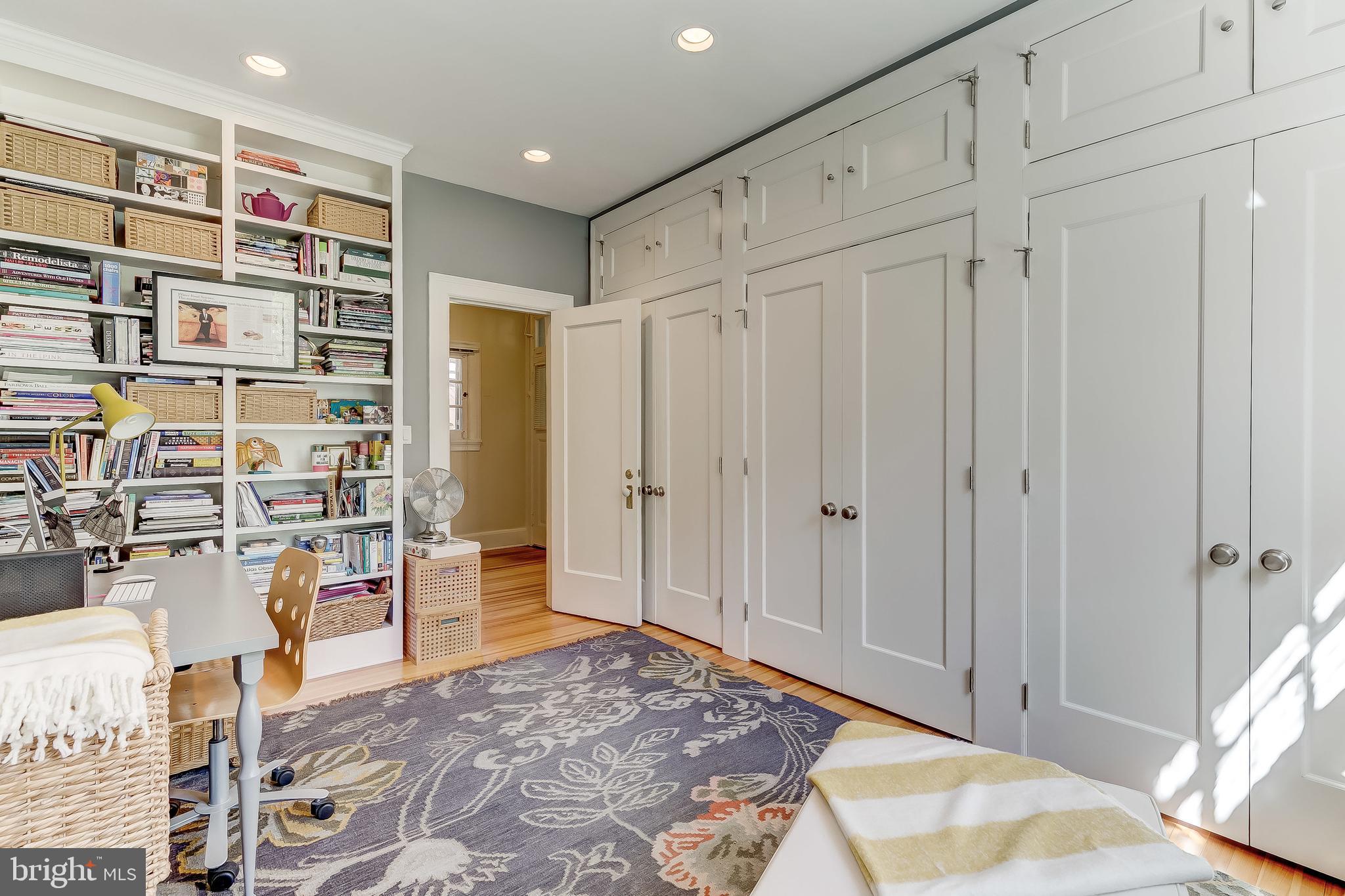 GUILFORD - Residential