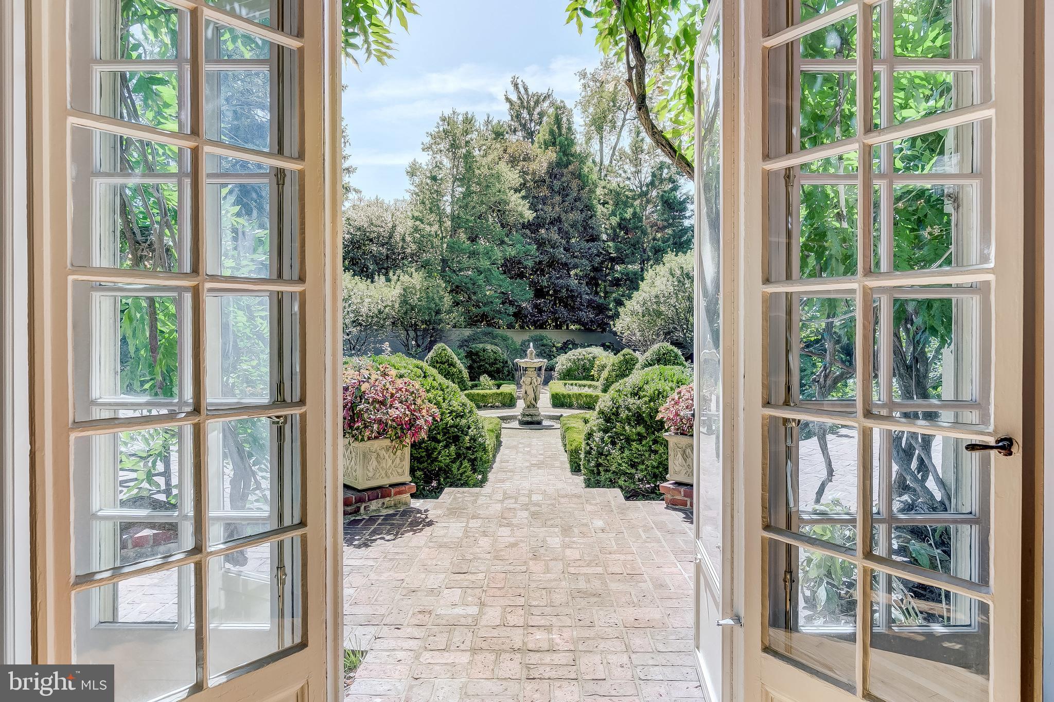 GUILFORD - Residential