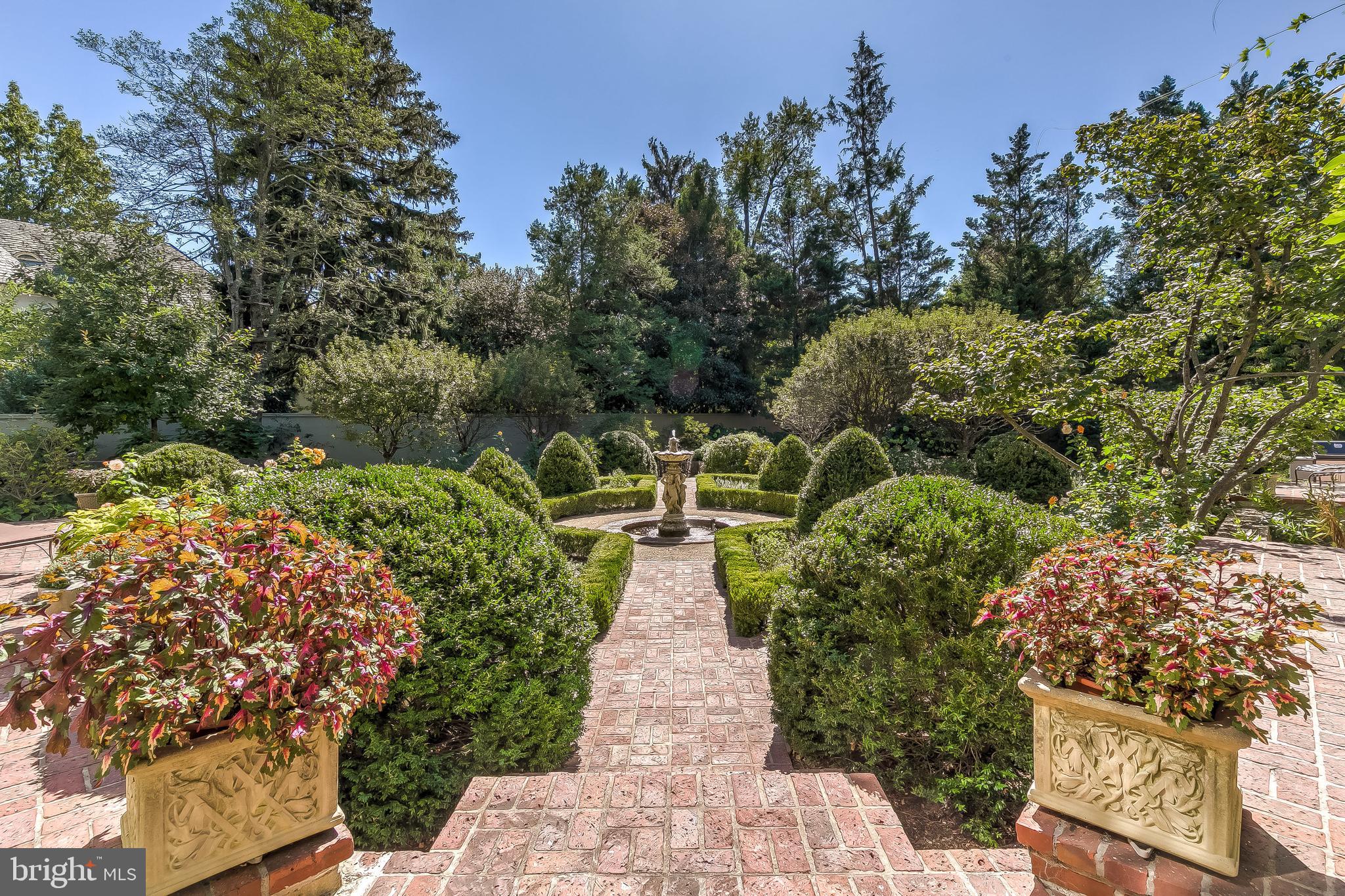 GUILFORD - Residential