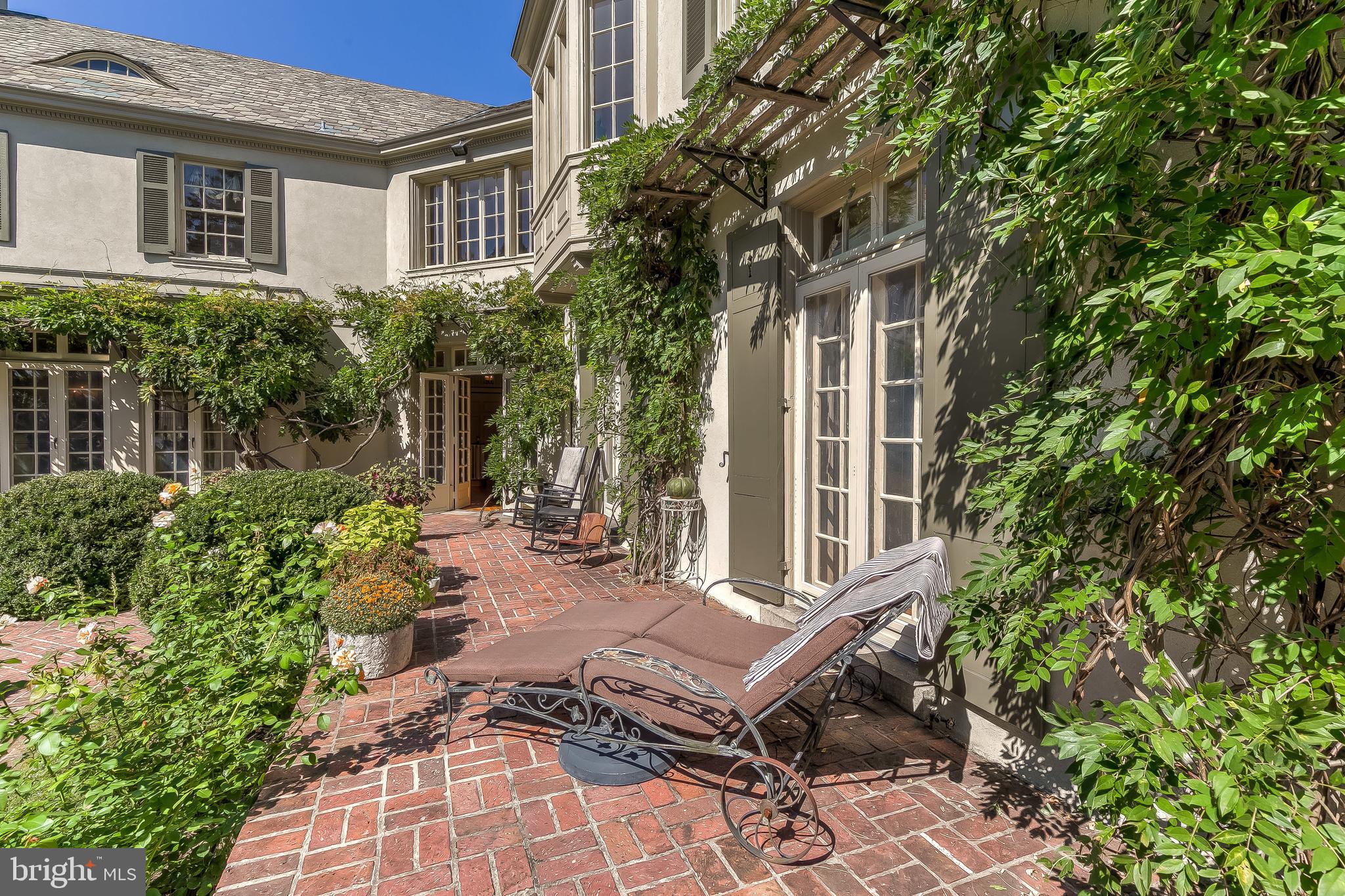 GUILFORD - Residential