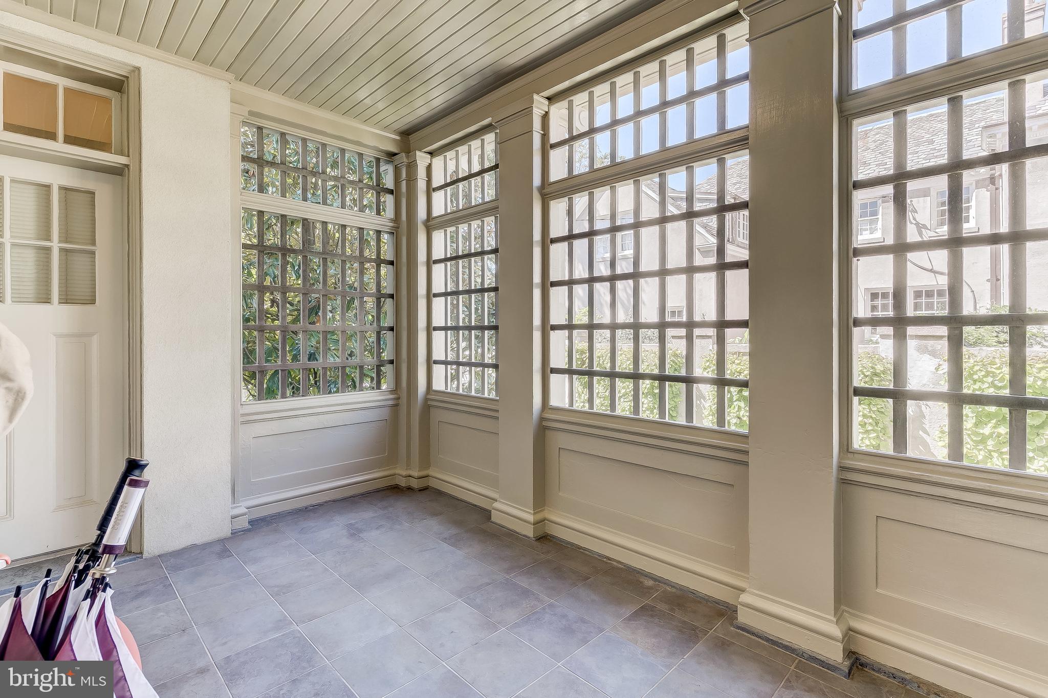 GUILFORD - Residential