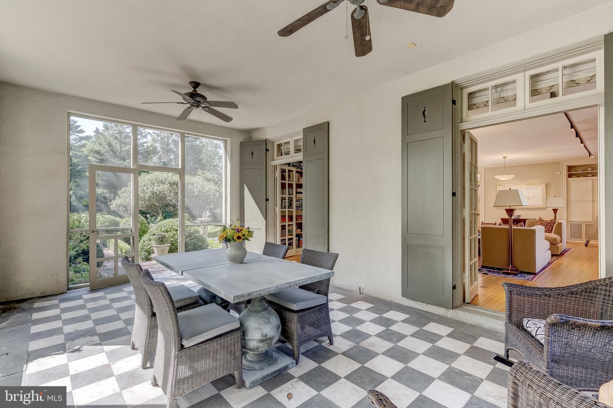 GUILFORD - Residential