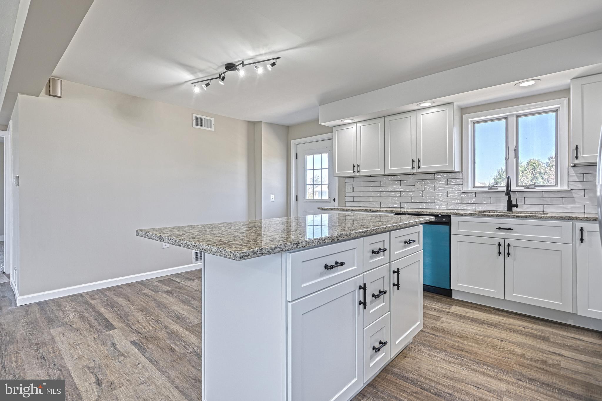 SEVEN VALLEYS - Residential