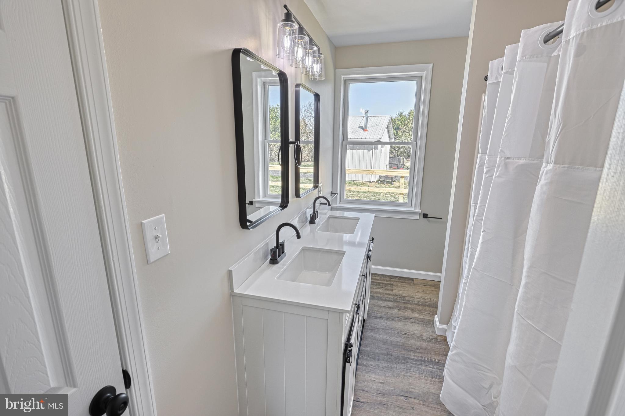 SEVEN VALLEYS - Residential