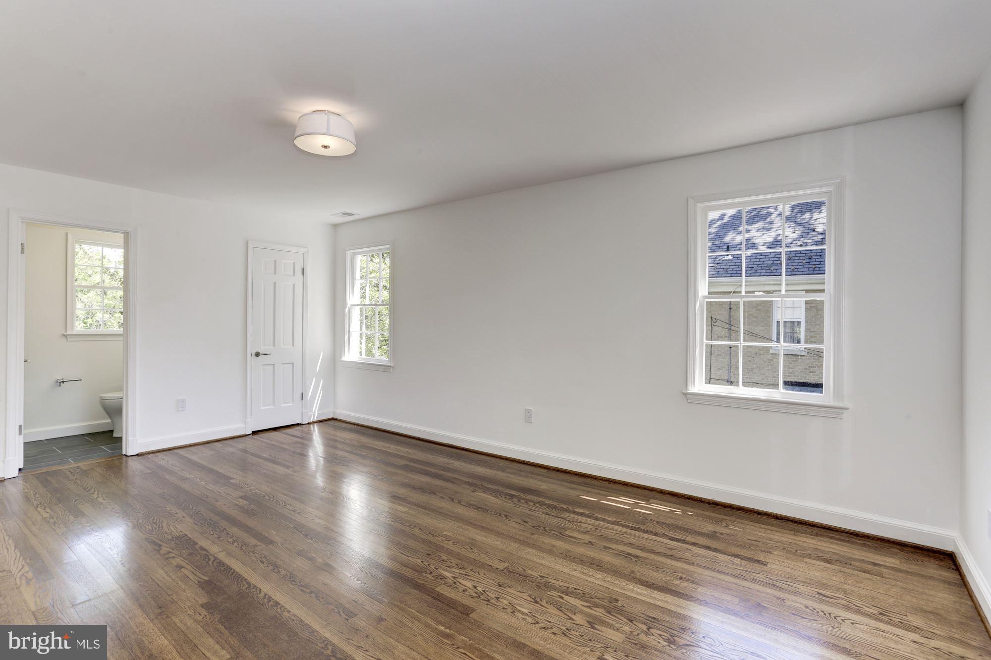 CHEVY CHASE - Residential