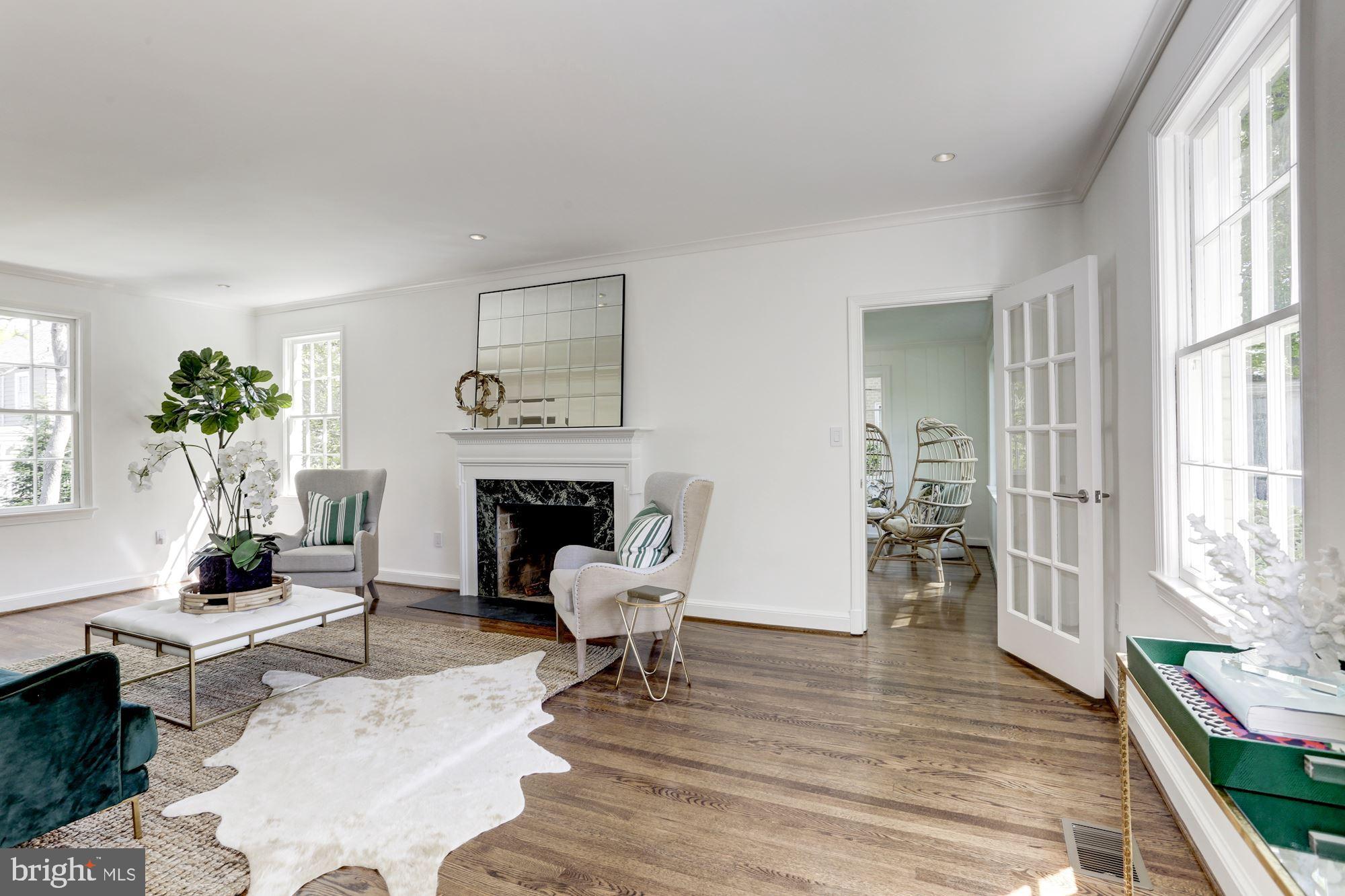 CHEVY CHASE - Residential