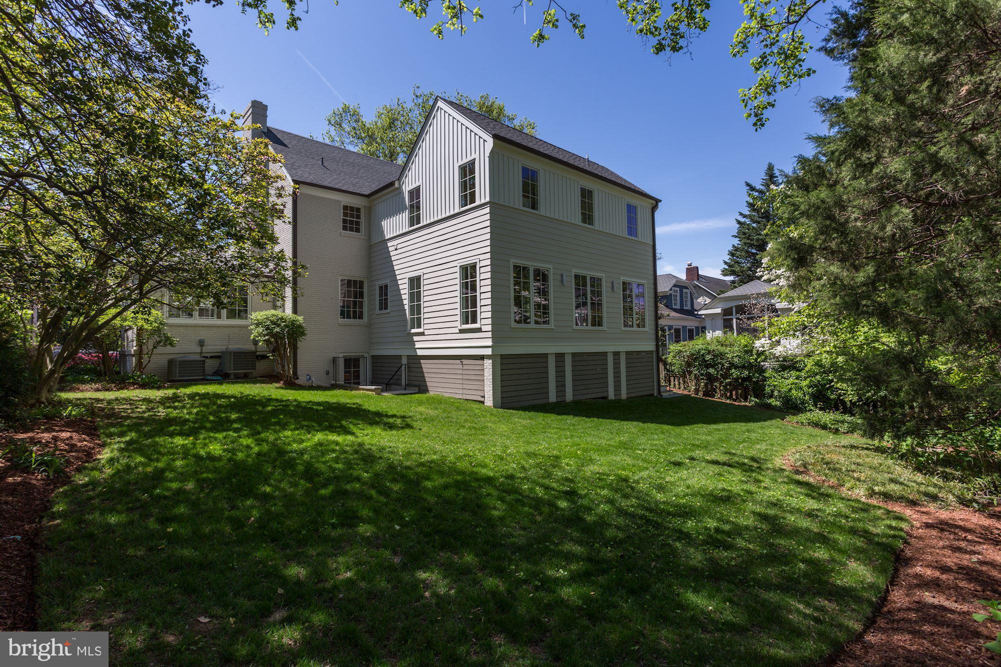 CHEVY CHASE - Residential