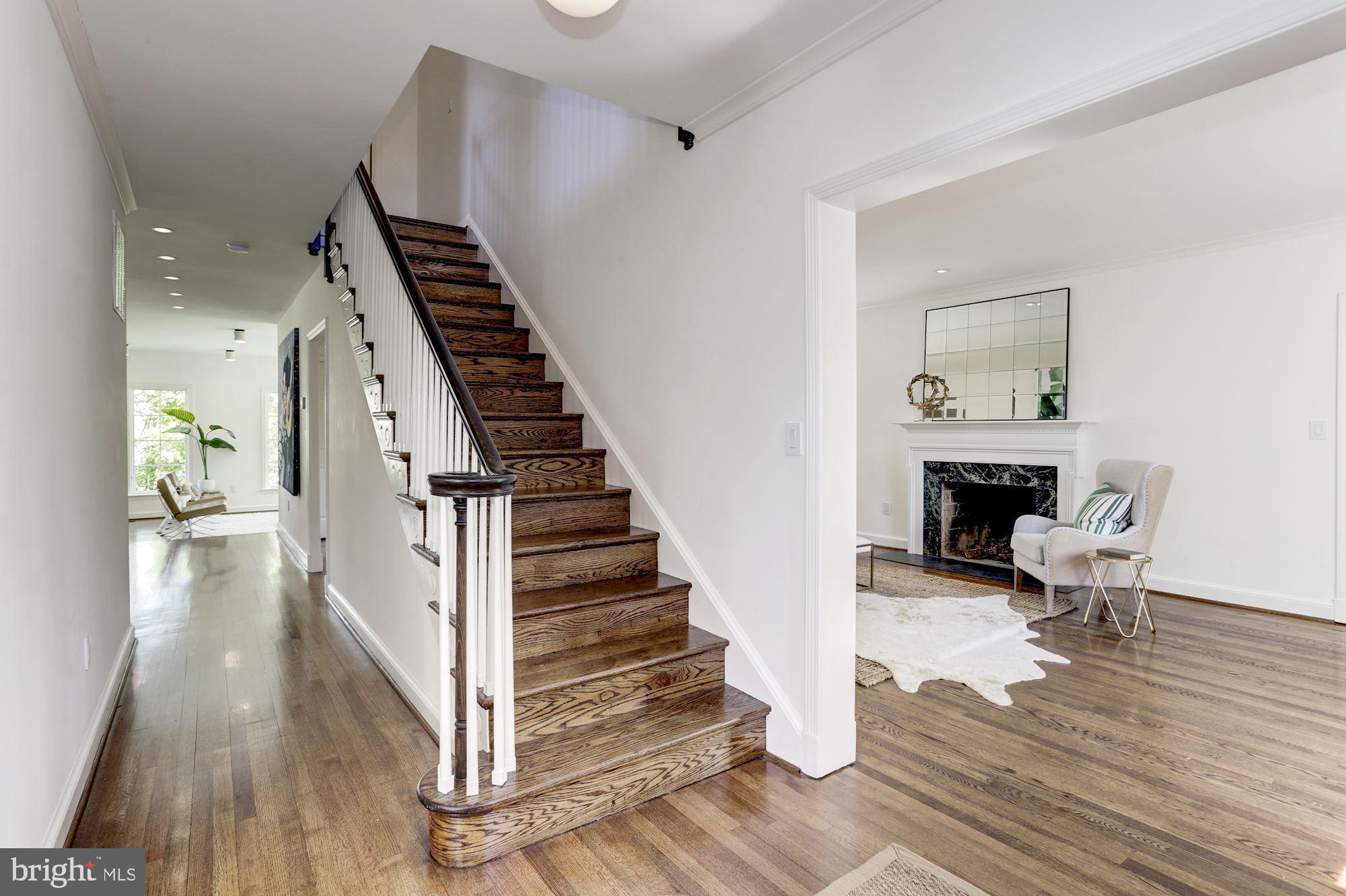 CHEVY CHASE - Residential