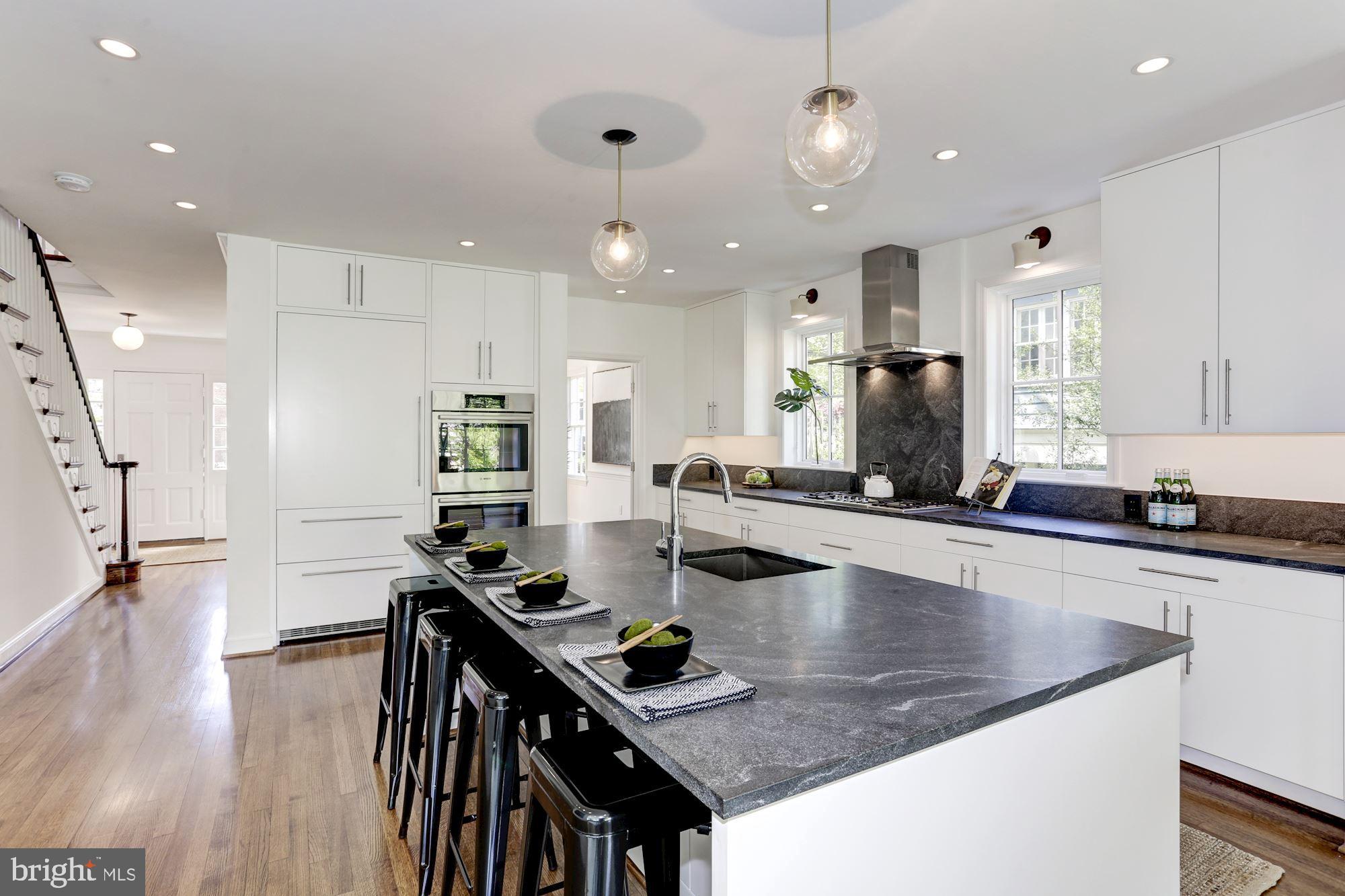 CHEVY CHASE - Residential