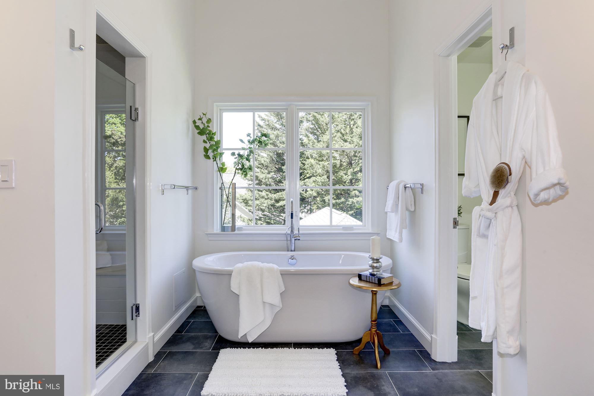 CHEVY CHASE - Residential