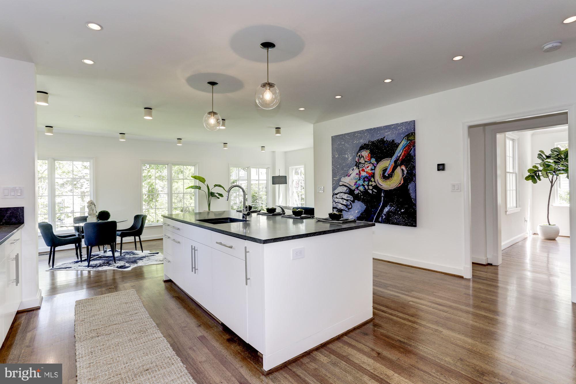 CHEVY CHASE - Residential