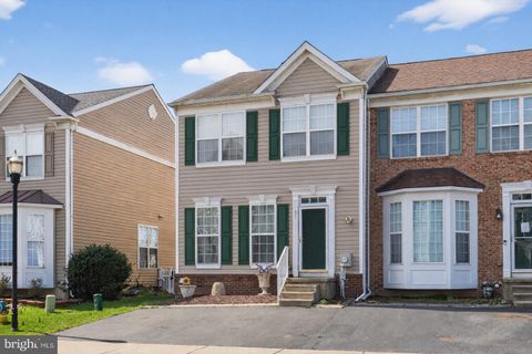 Townhouse For Sale - 15 Glennwood Drive<br/> New Castle County, NEWARK, DE 19702