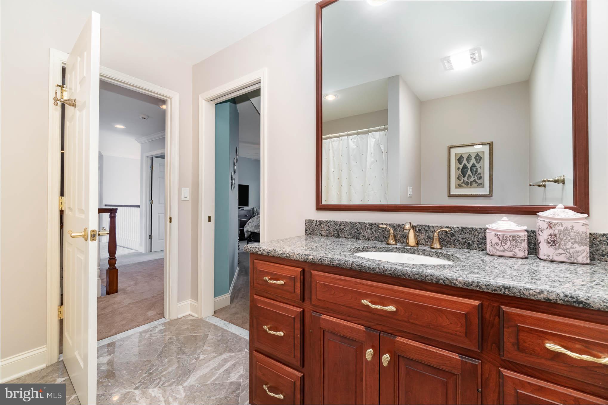 LINDENWOOD - Residential