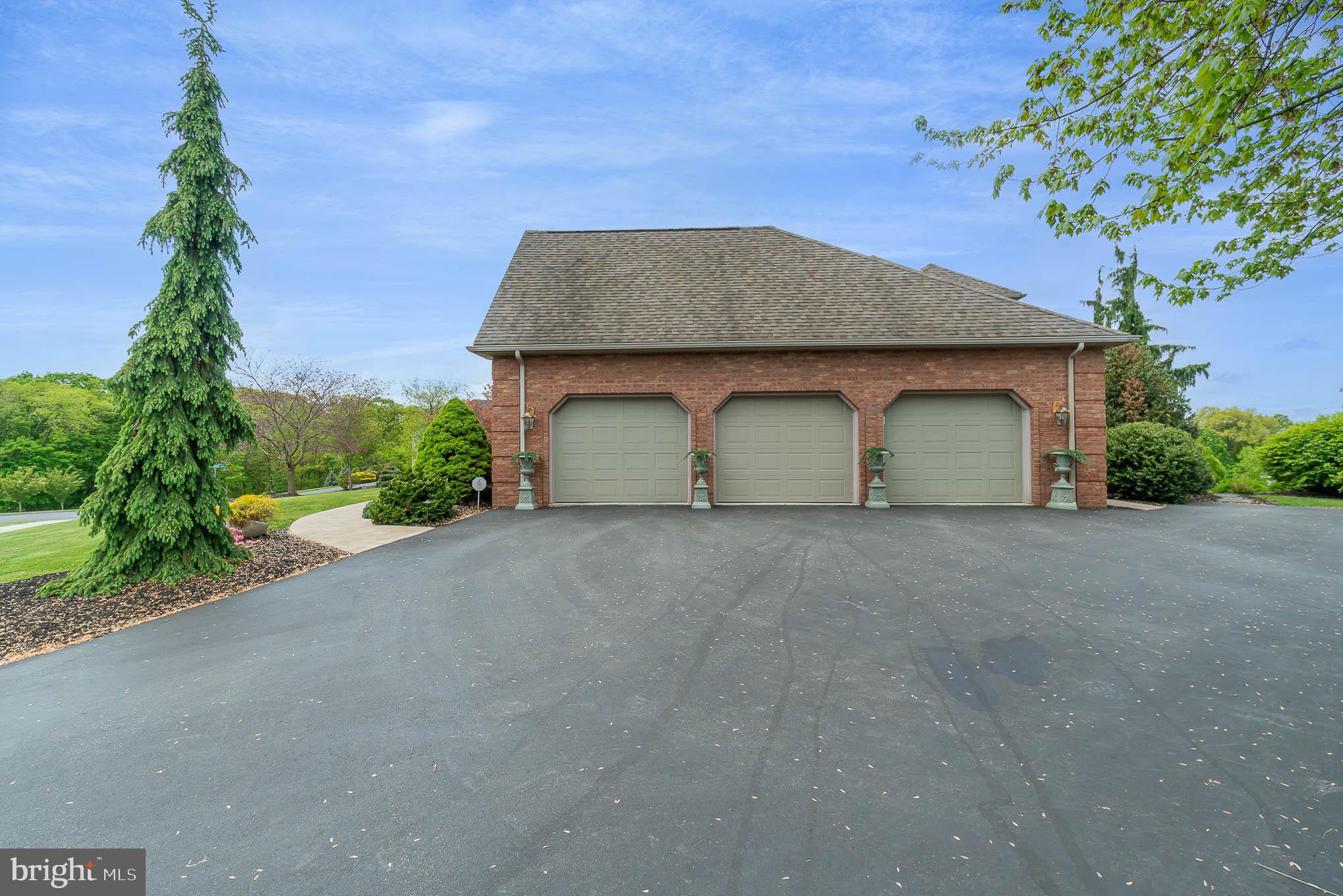 LINDENWOOD - Residential