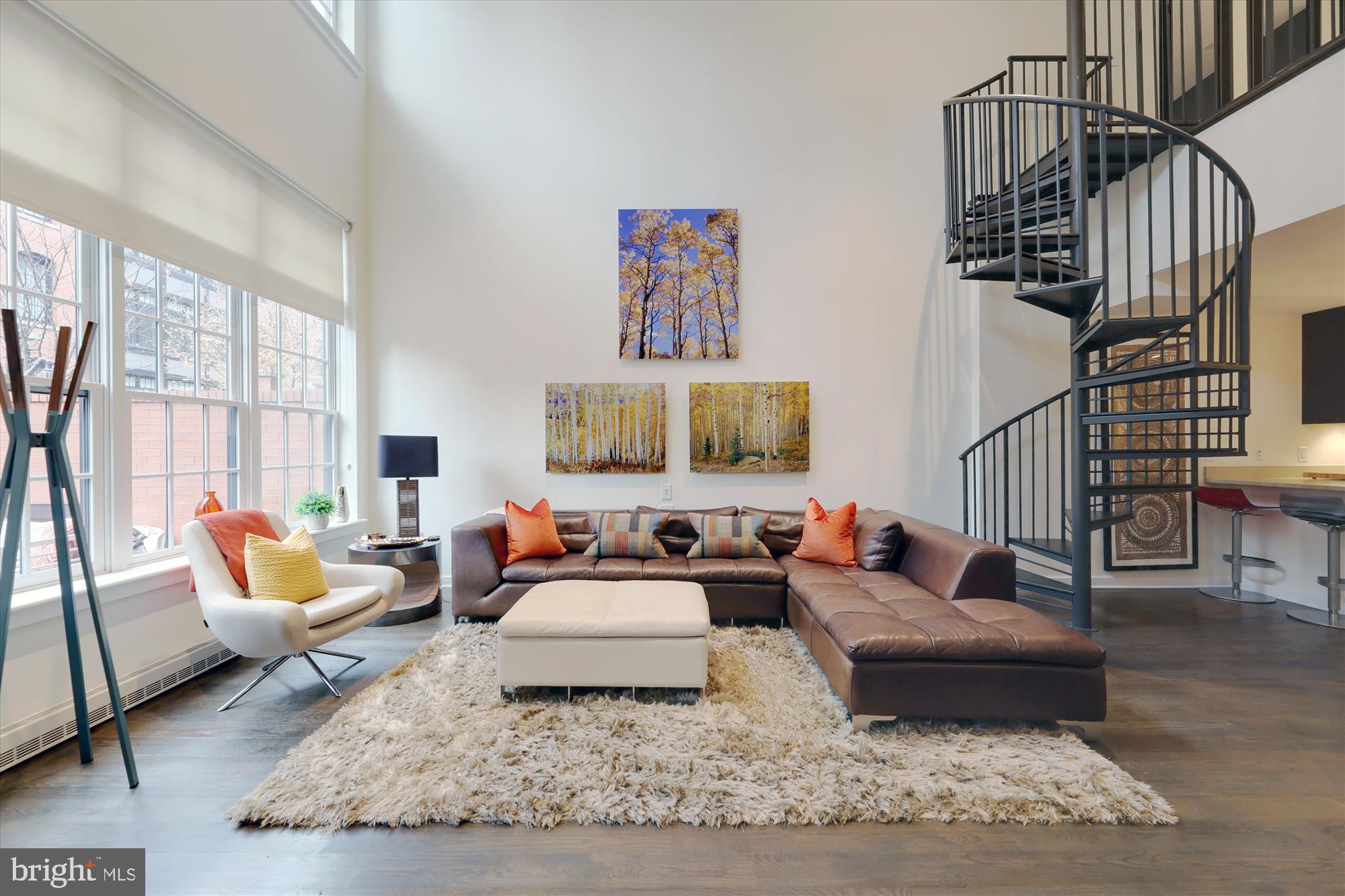 GASLIGHT SQUARE - Residential Lease