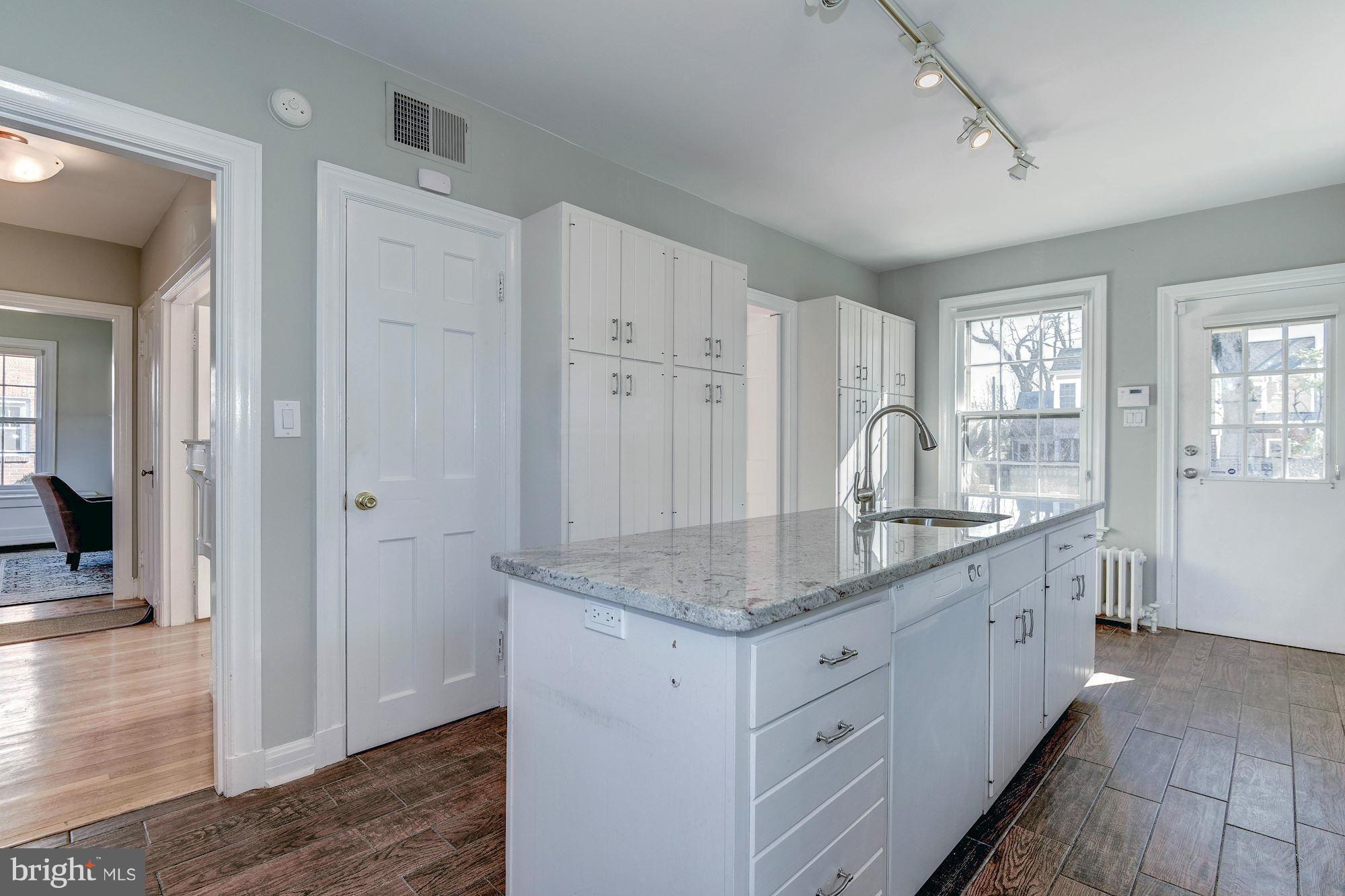 LYON PARK - Residential