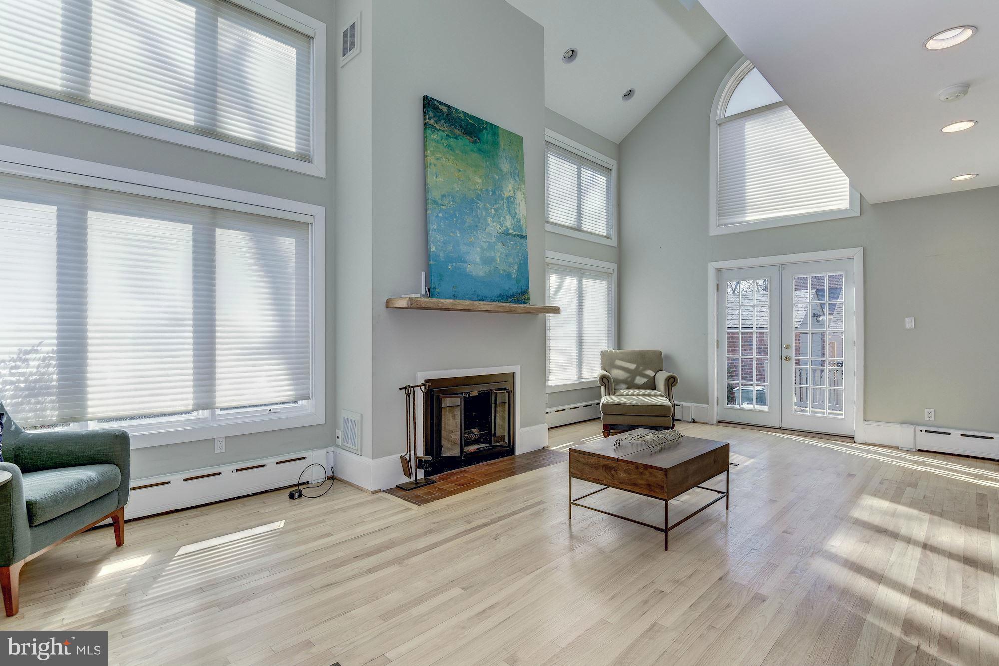 LYON PARK - Residential