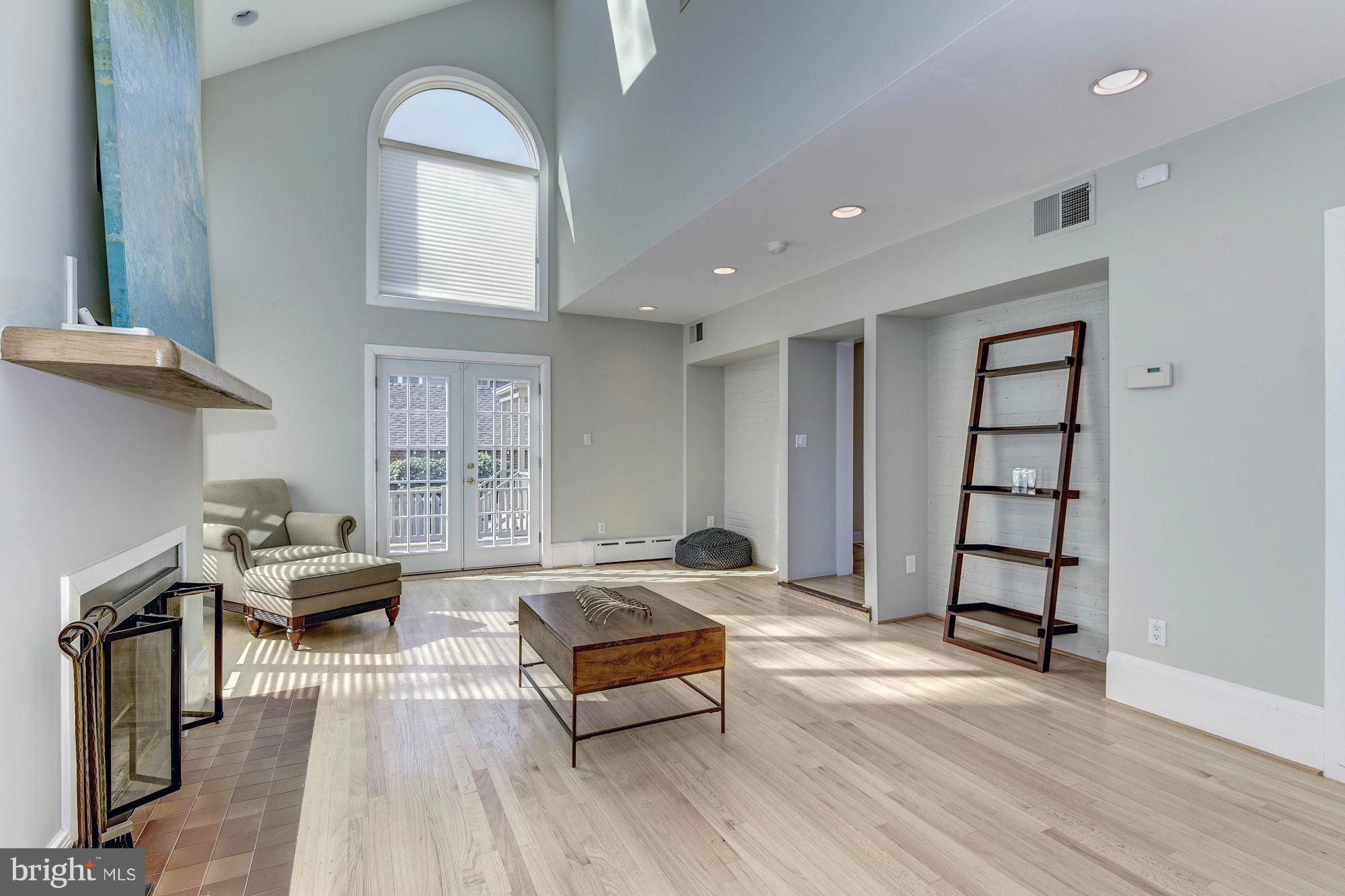 LYON PARK - Residential