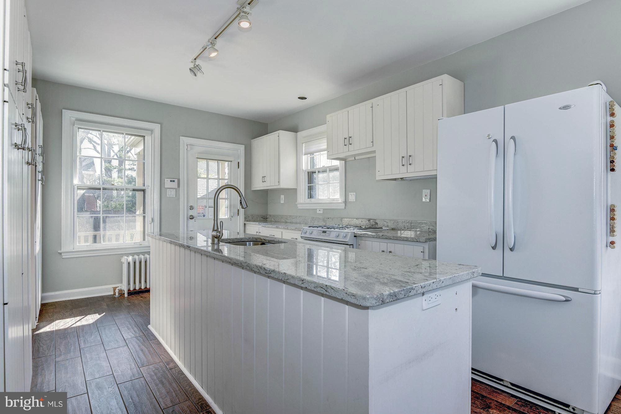 LYON PARK - Residential