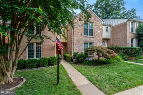 Photo of 1956 Hopewood Drive, FALLS CHURCH, VA 22043 (MLS # VAFX2344730)