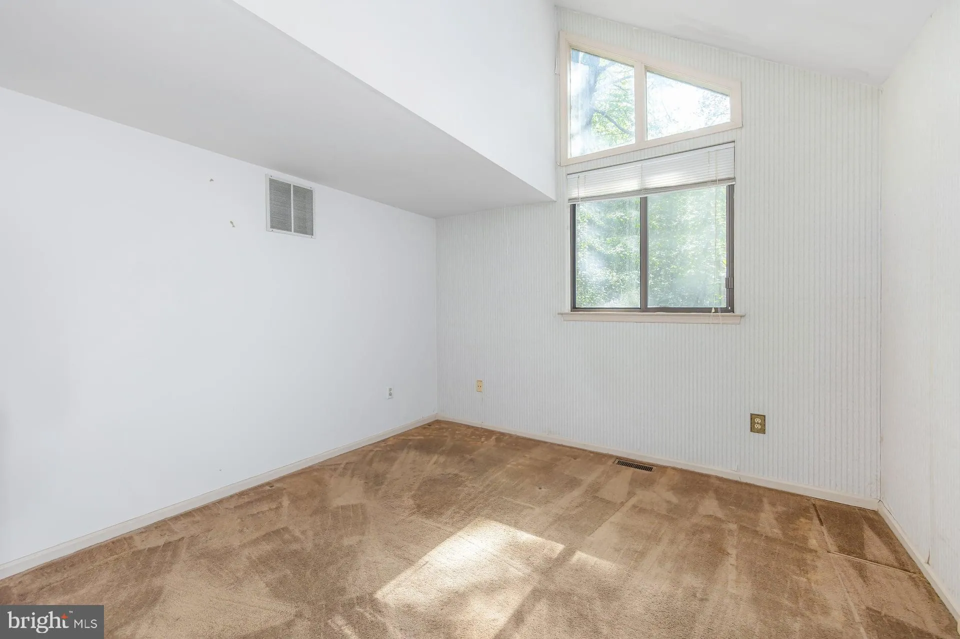 Voorhees, New Jersey 08043, United States, 3 Bedrooms Bedrooms, ,3 BathroomsBathrooms,Residential,Active,178406