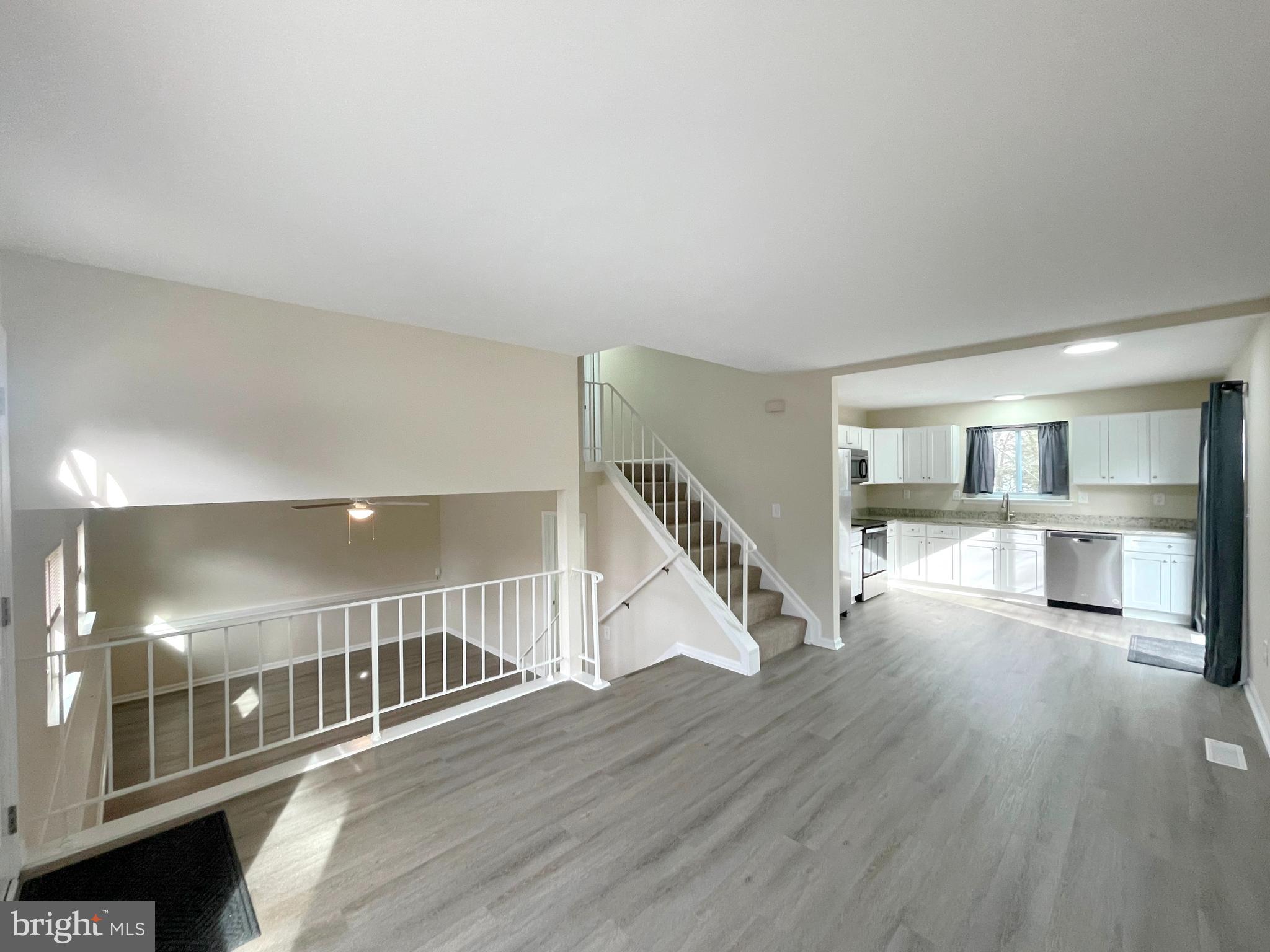 WAKEFIELD - Residential