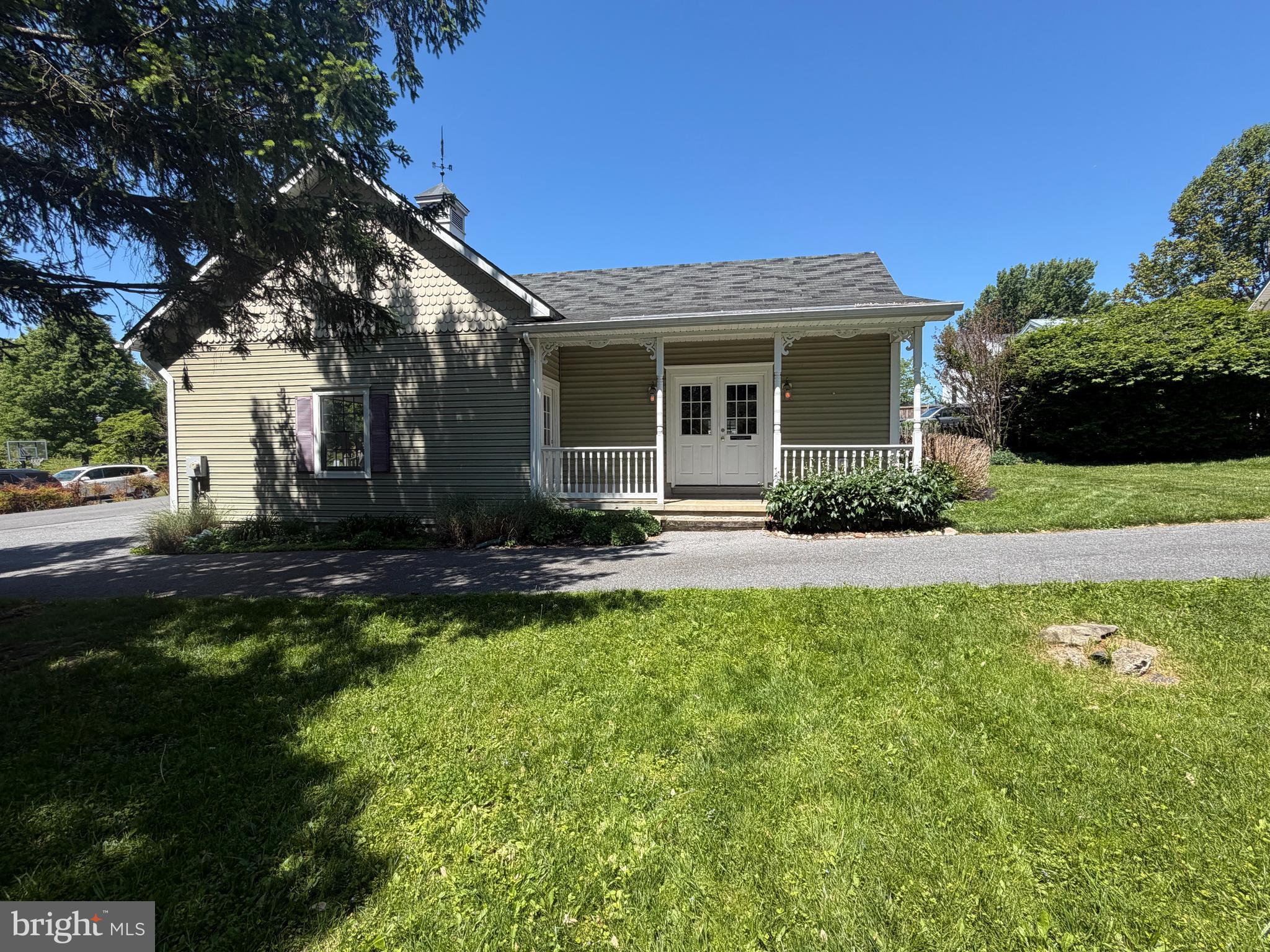 MIDDLETOWN - Residential