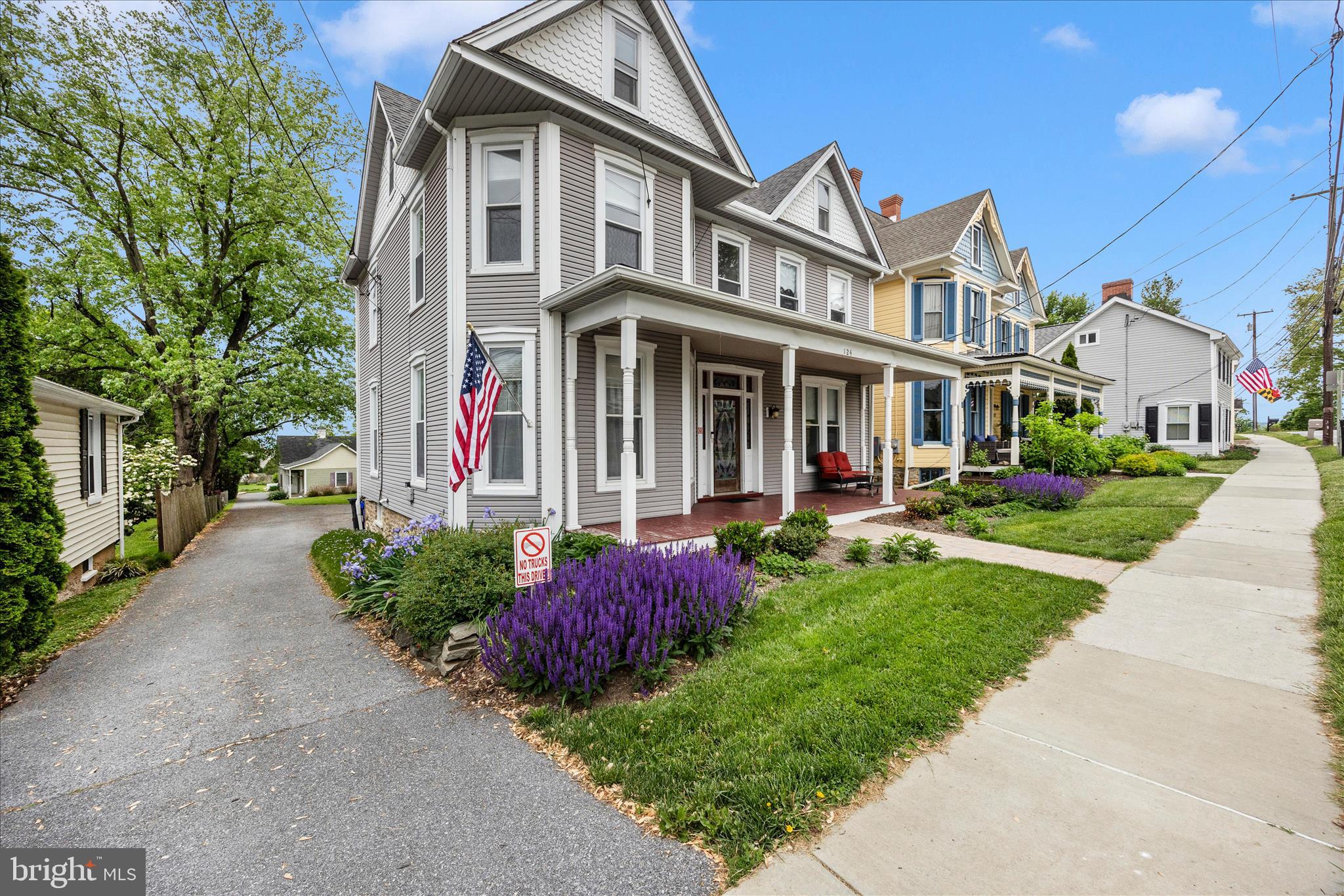 MIDDLETOWN - Residential