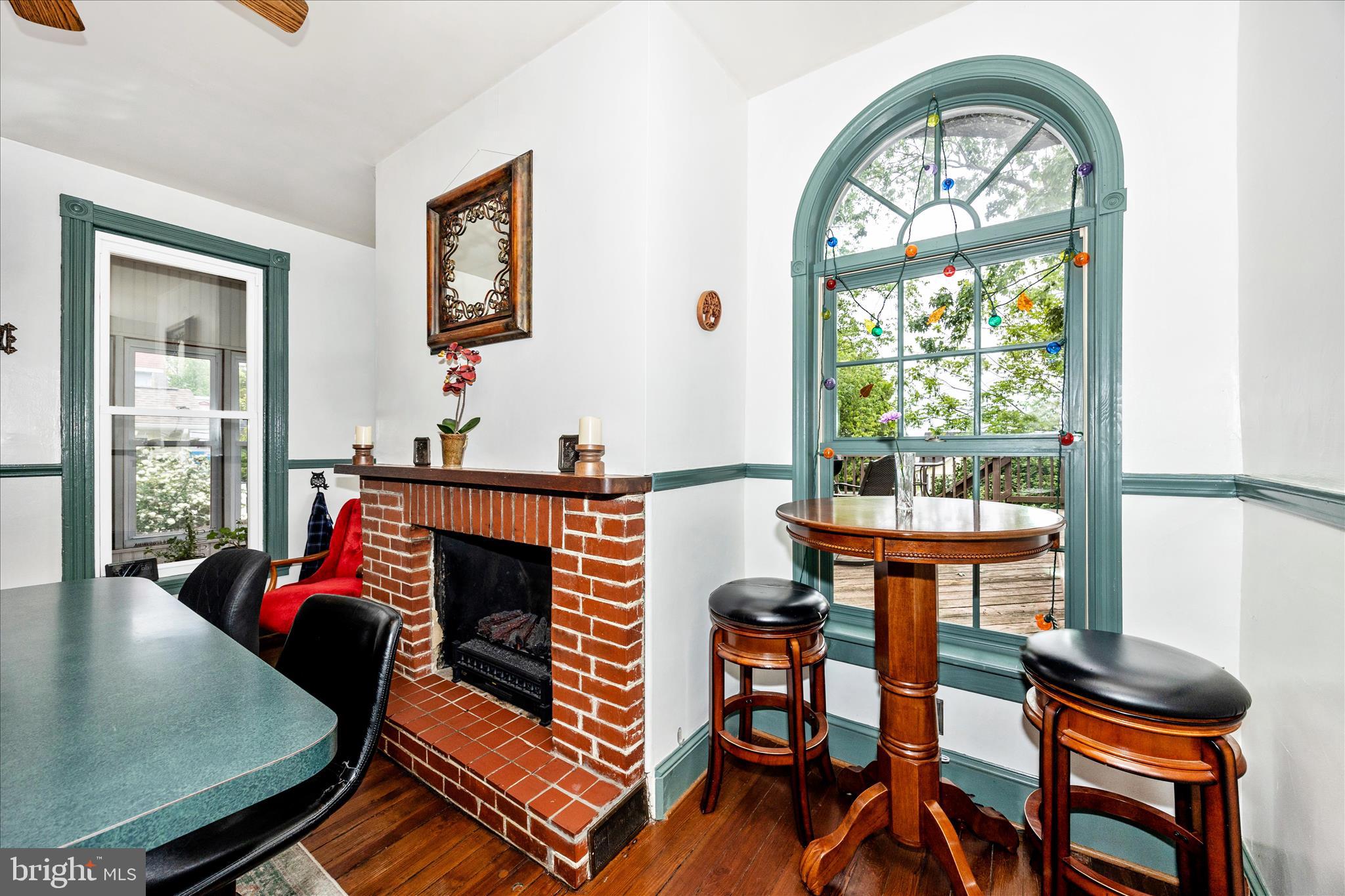 MIDDLETOWN - Residential