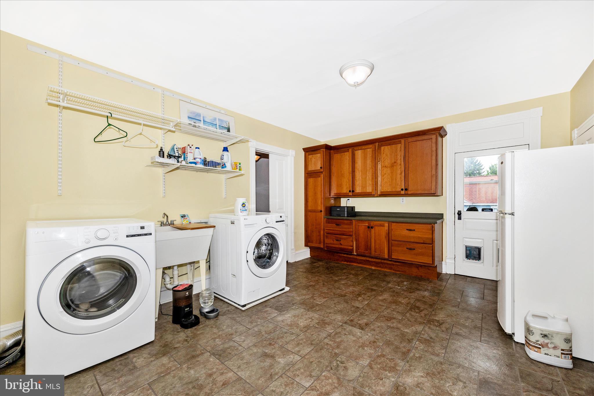 MIDDLETOWN - Residential
