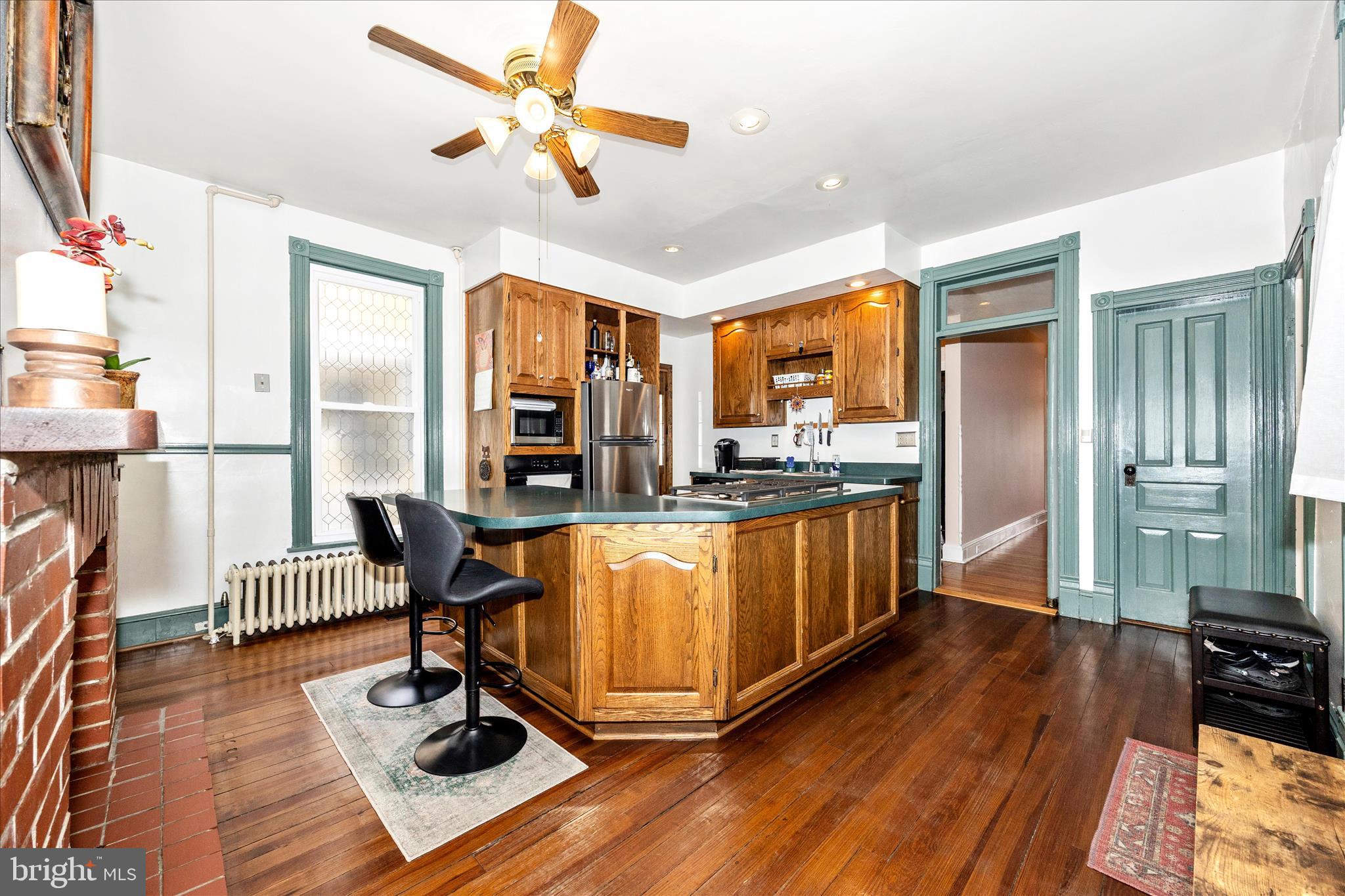 MIDDLETOWN - Residential