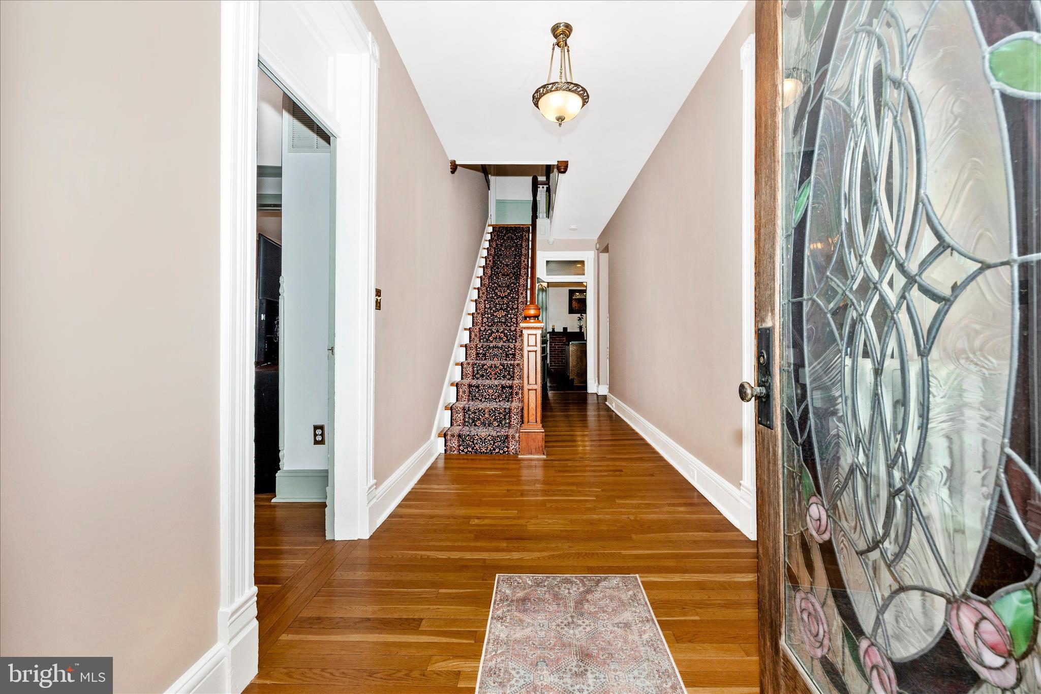 MIDDLETOWN - Residential