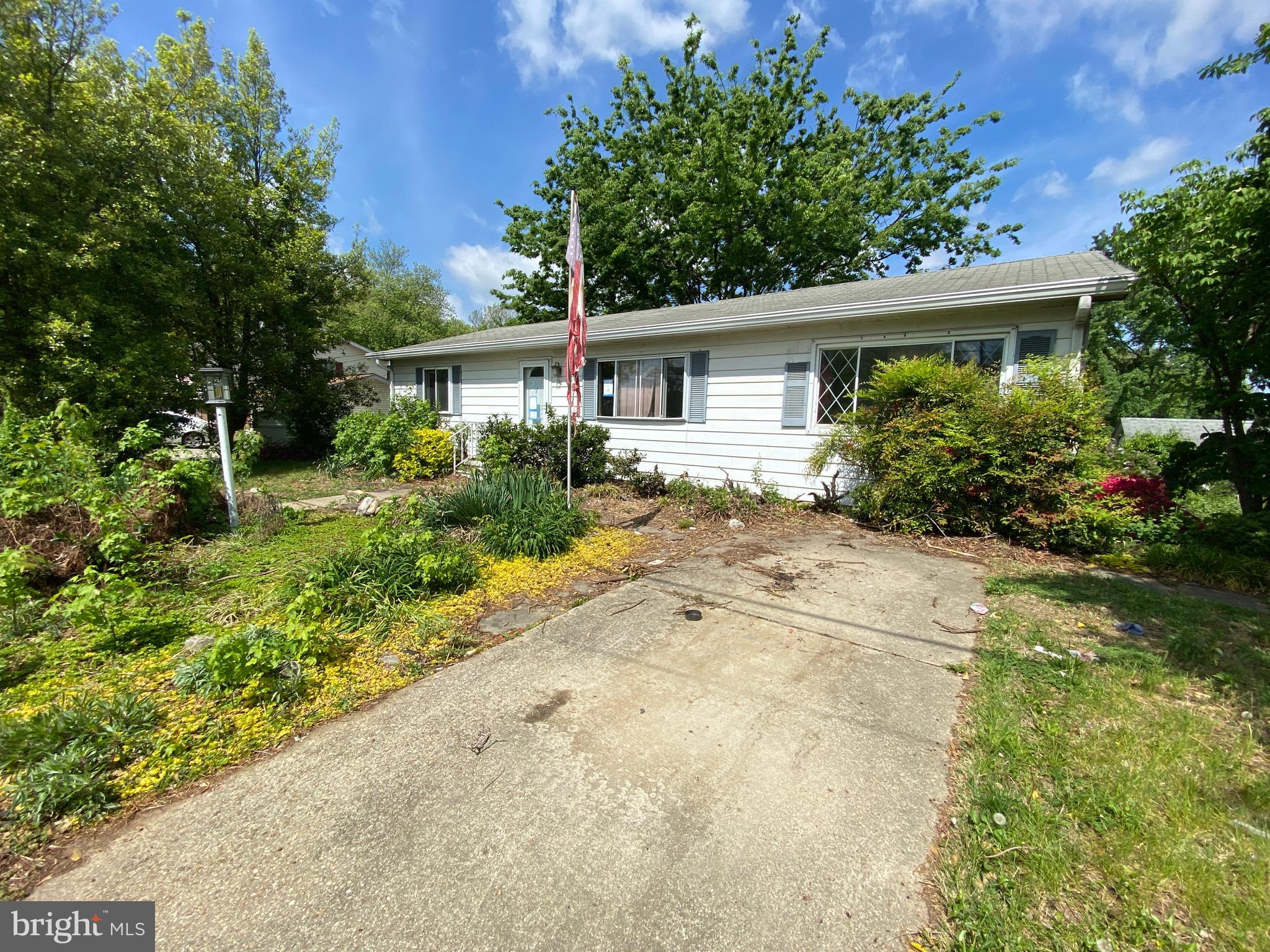 GERARD PLAZA - Residential