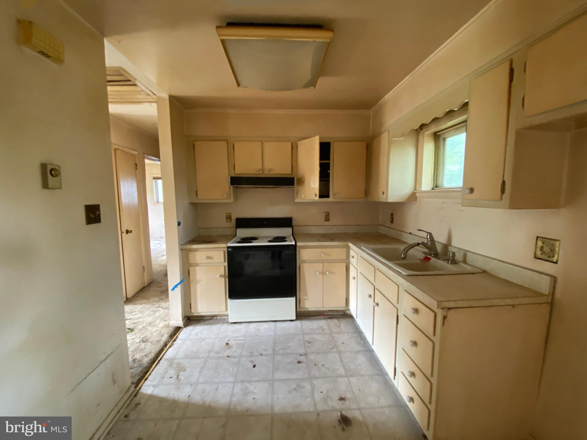 GERARD PLAZA - Residential