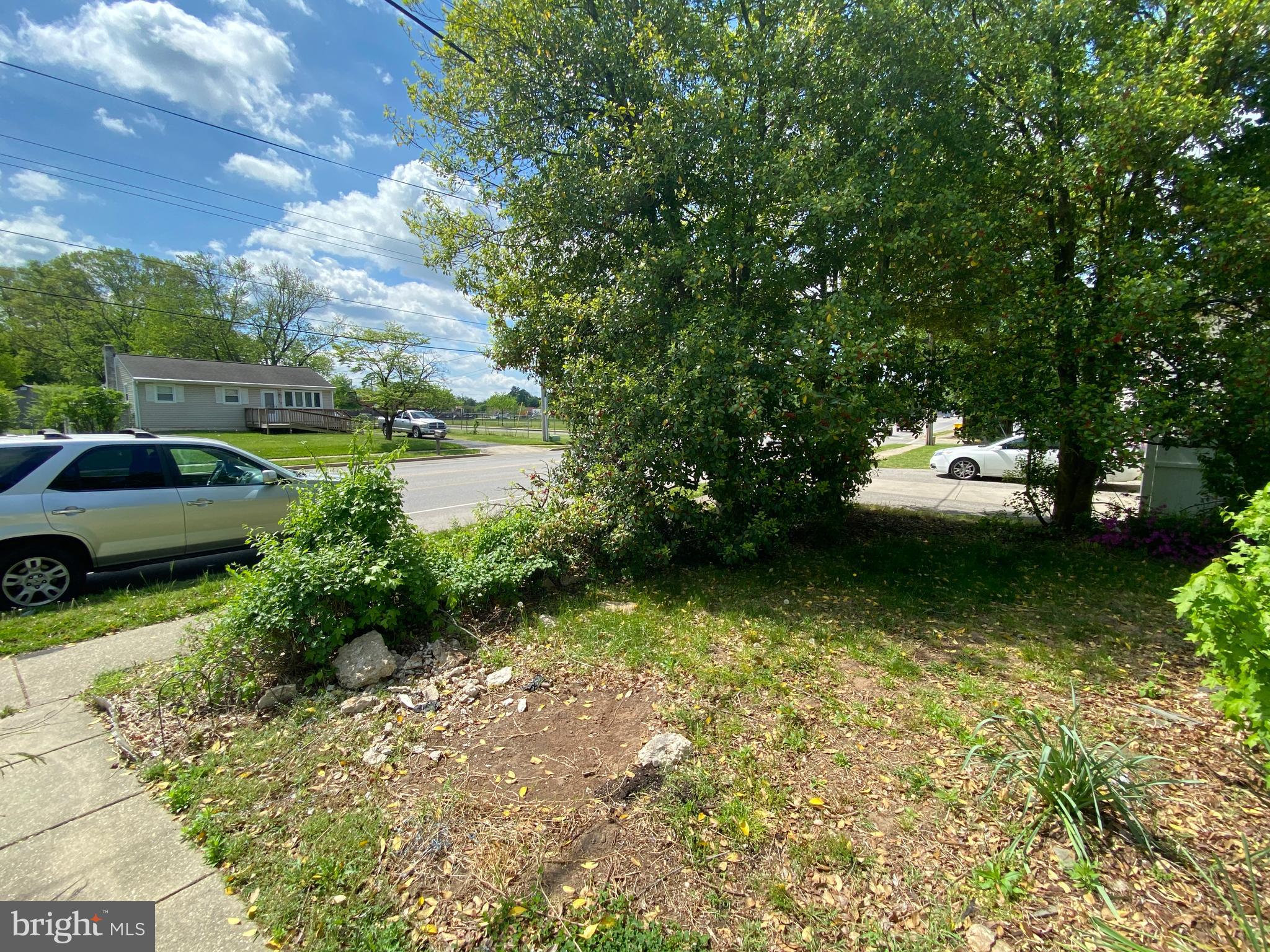 GERARD PLAZA - Residential