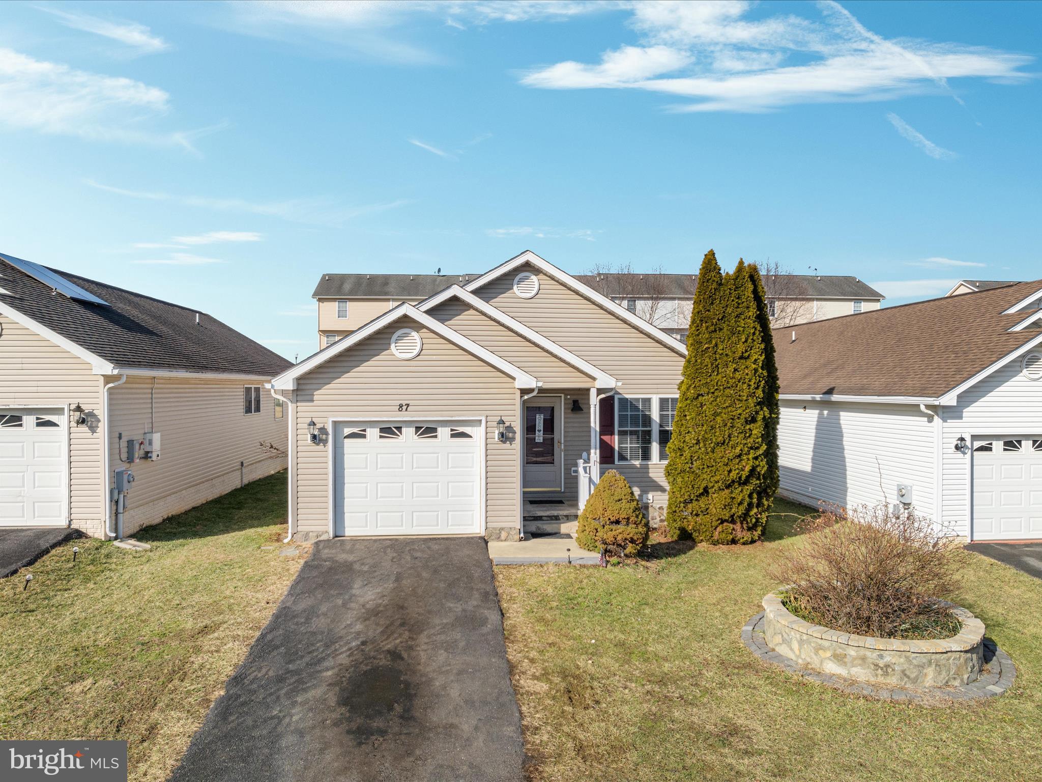 BRIAR RUN - Residential