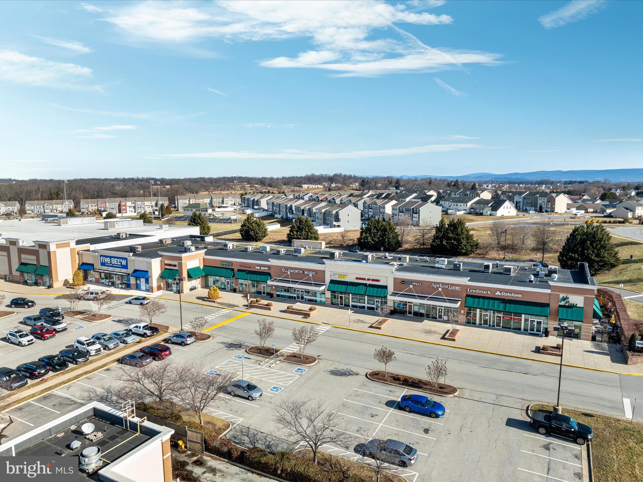 BRIAR RUN - Residential