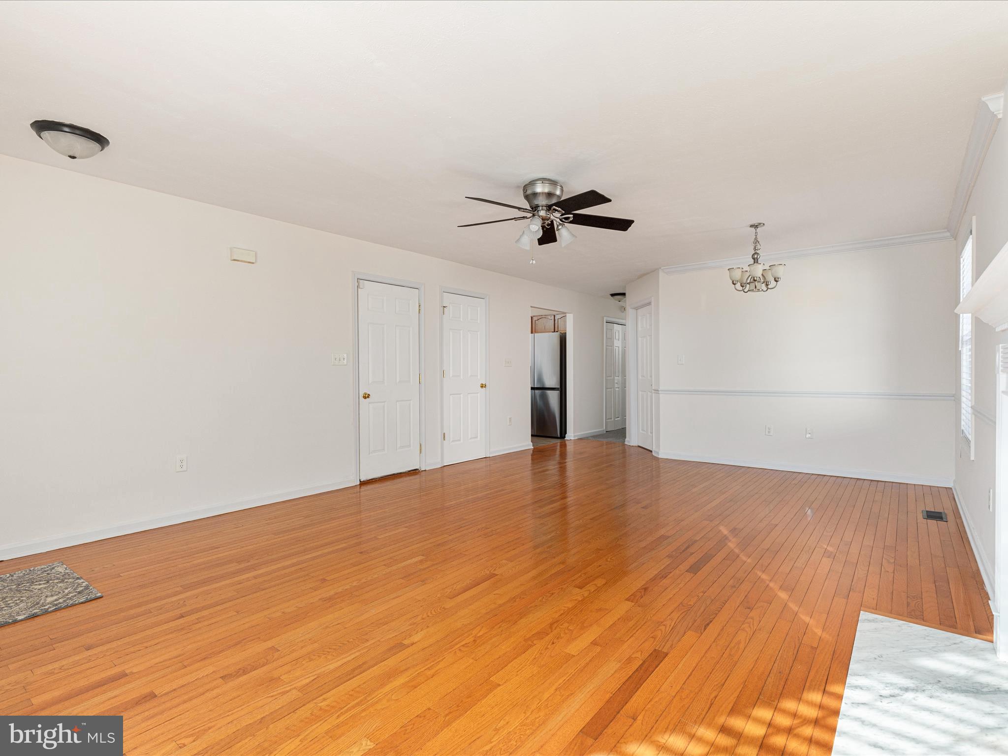 BRIAR RUN - Residential