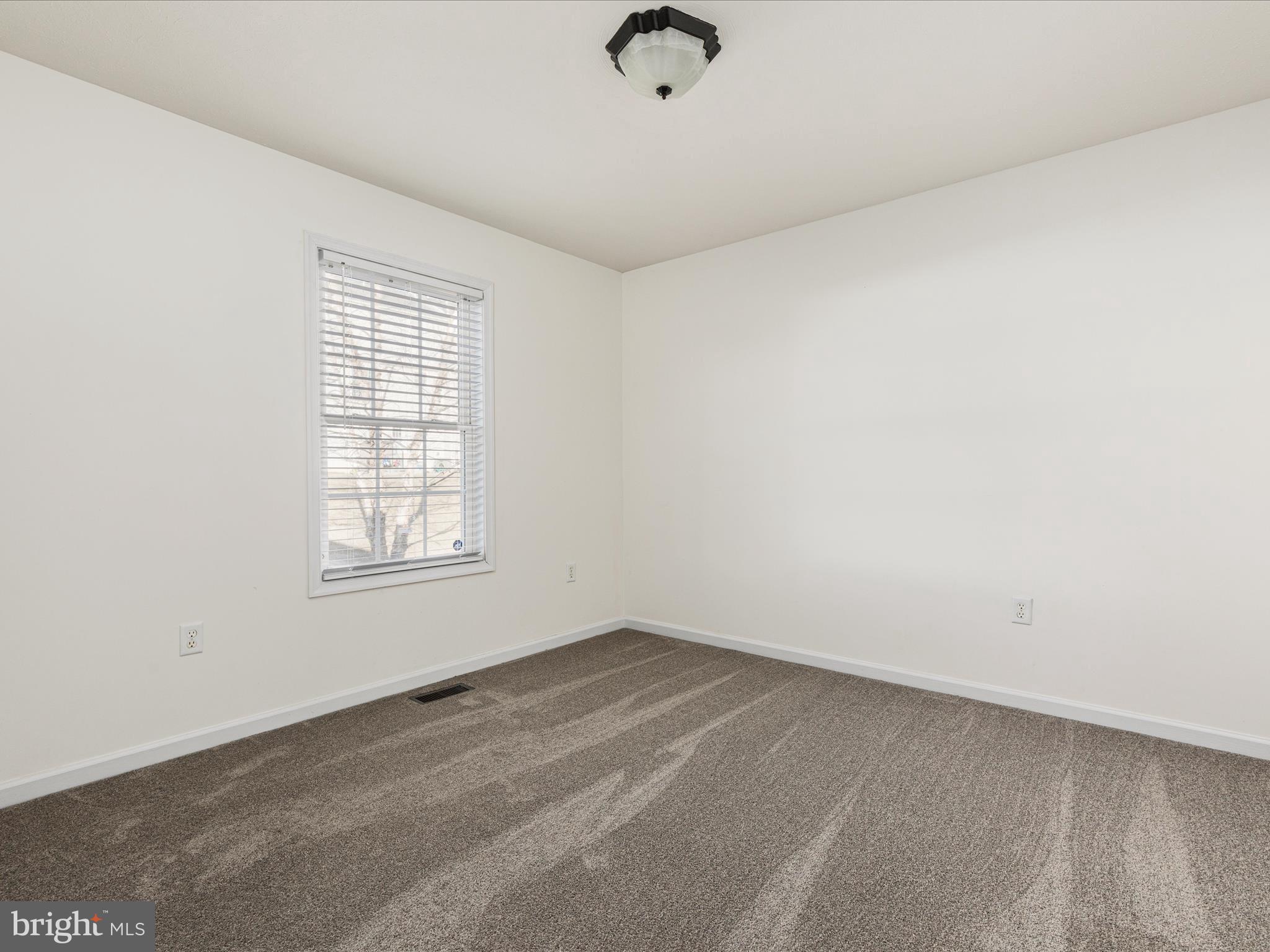 BRIAR RUN - Residential