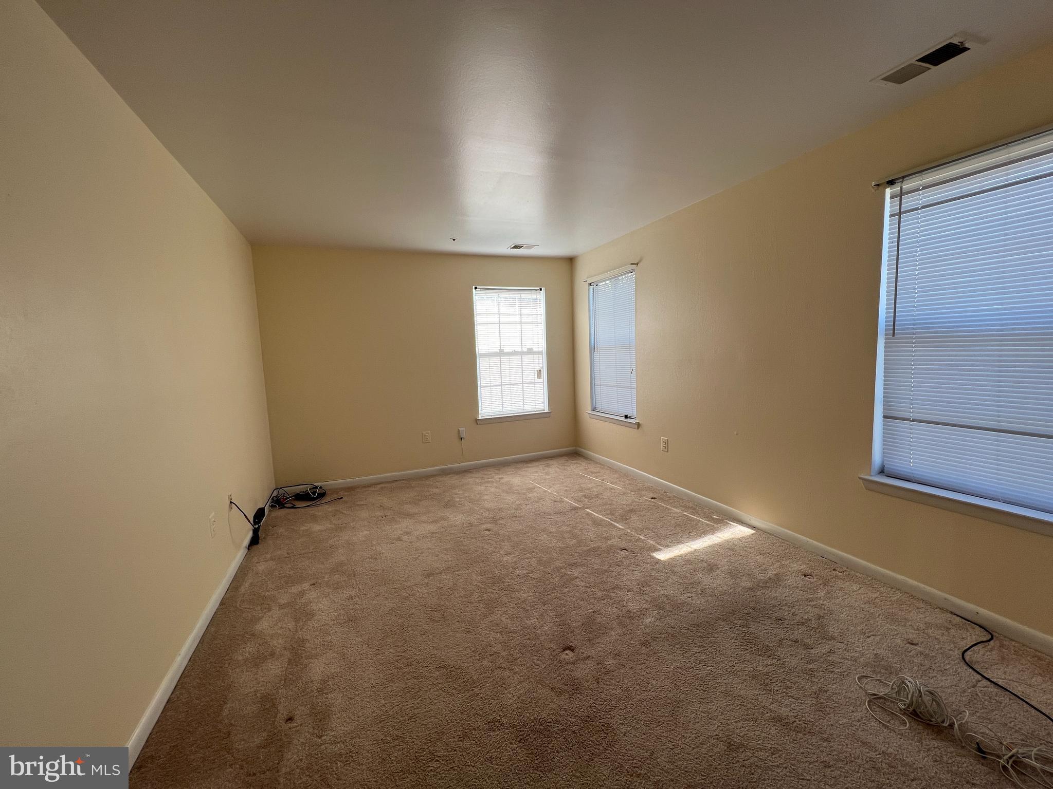 DEVON HILLS CONDO - Residential Lease