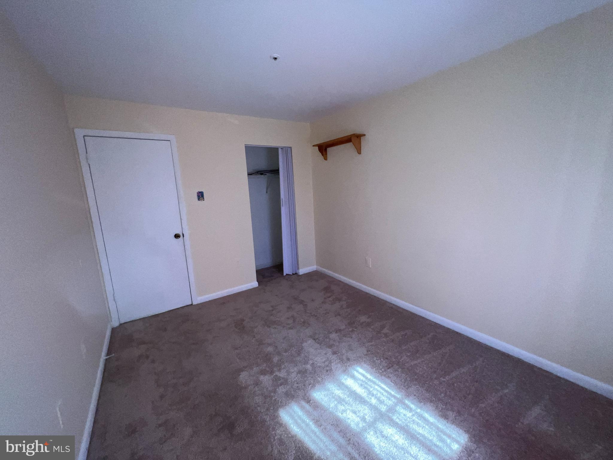 DEVON HILLS CONDO - Residential Lease