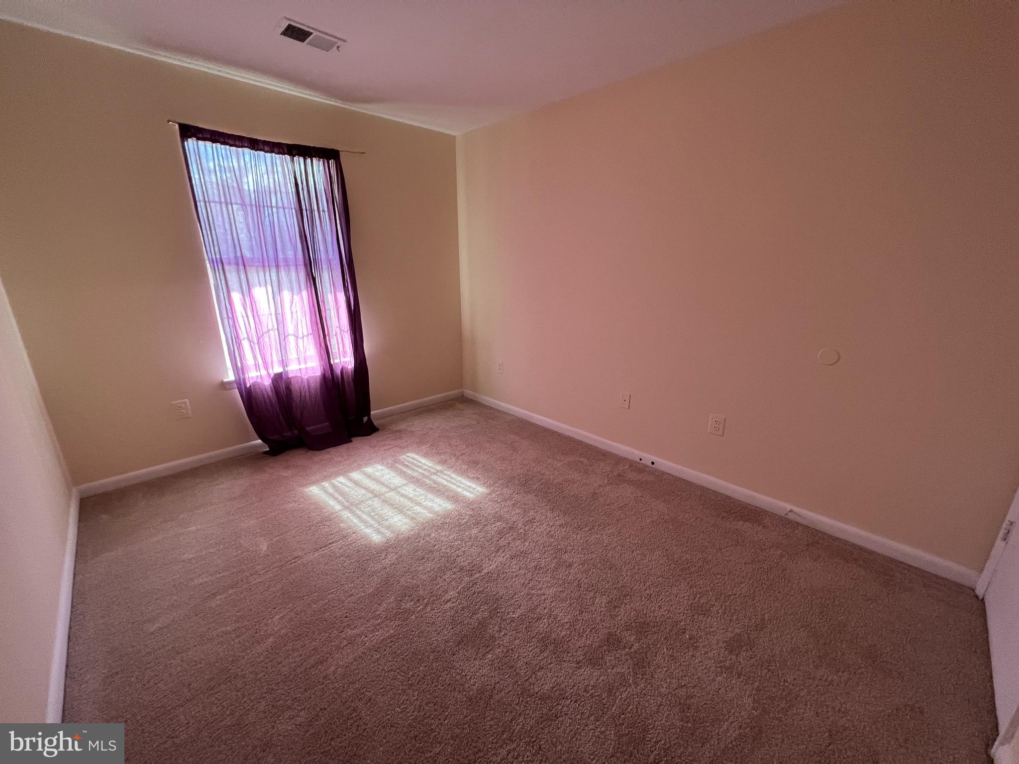 DEVON HILLS CONDO - Residential Lease