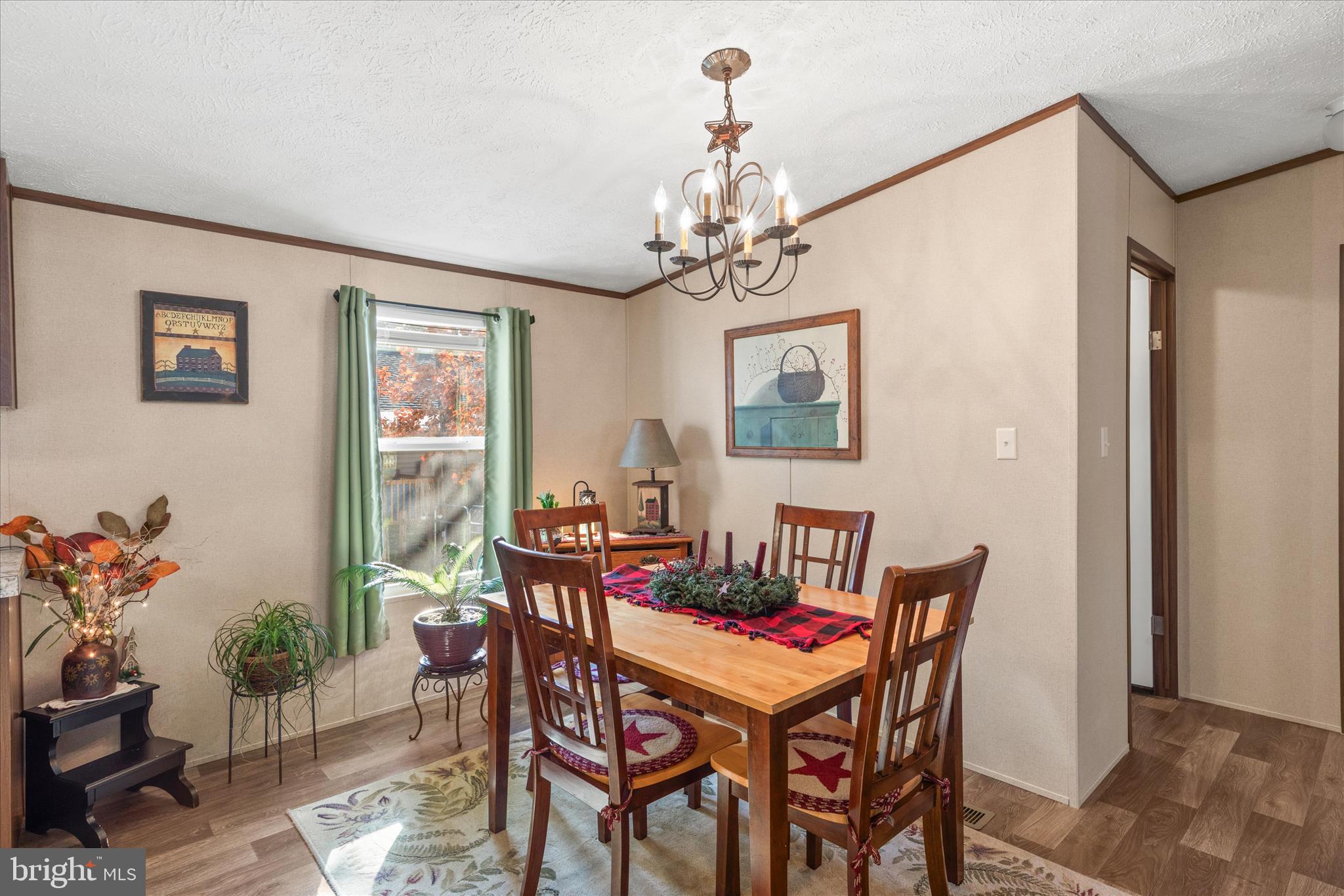 WHITE HOUSE BEACH - Residential