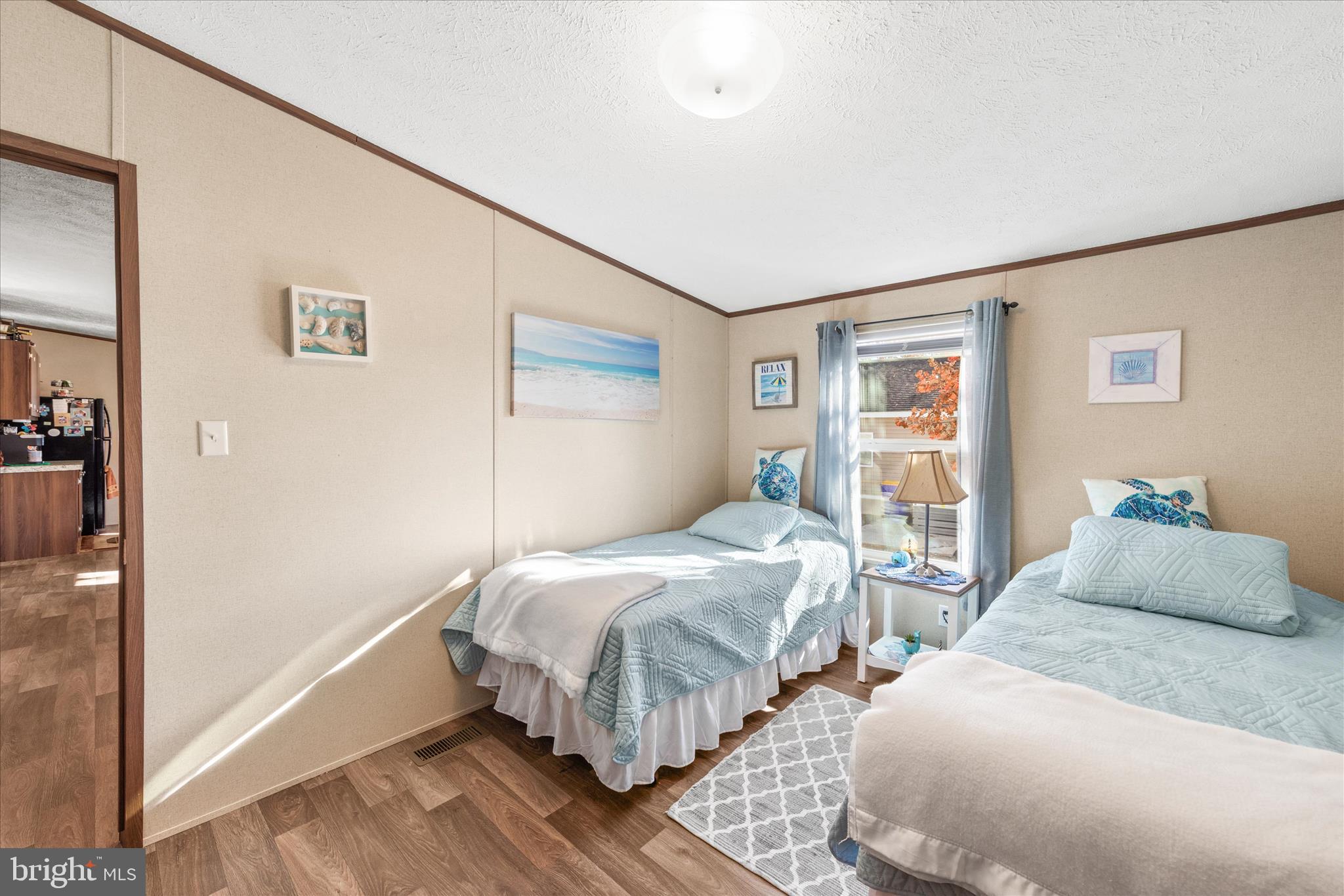 WHITE HOUSE BEACH - Residential